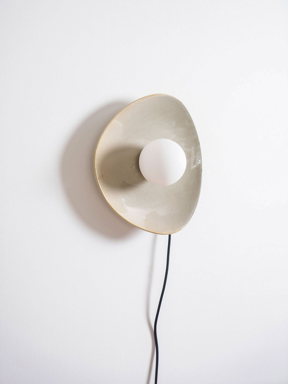 Lioruiella aplique de pared Pebble Disc cerámica vidrio enchufe enchufable