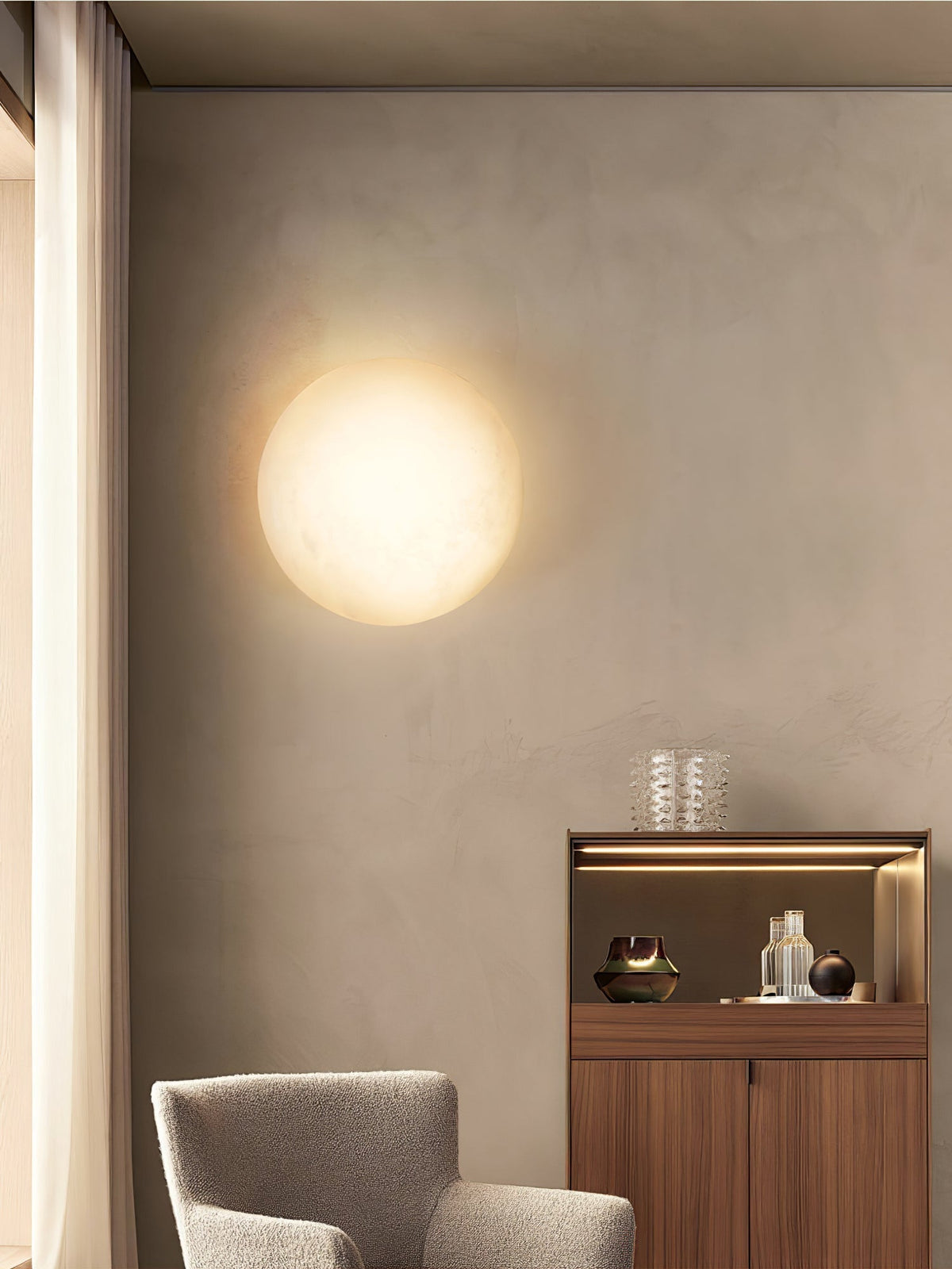 Eurthais aplique de pared minimalista en alabastro