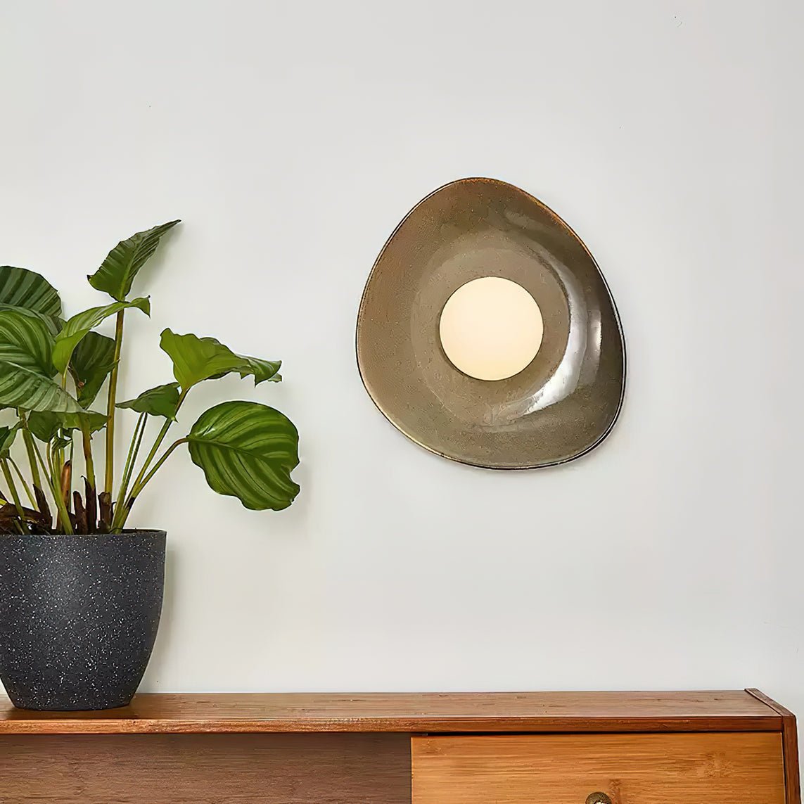 Ertalila aplique de pared elegancia Pebble Disc cerámica