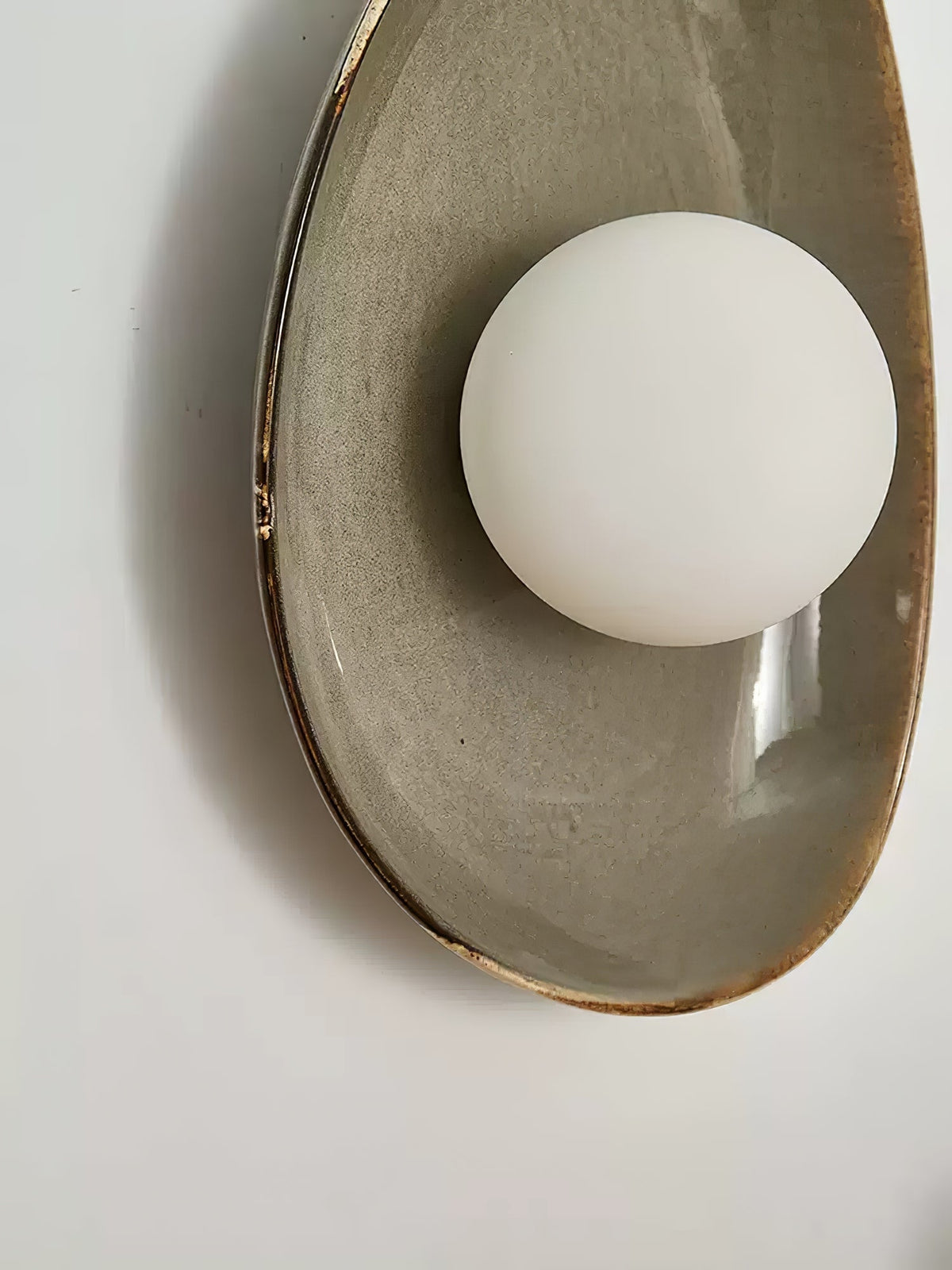 Ertalila aplique de pared elegancia Pebble Disc cerámica