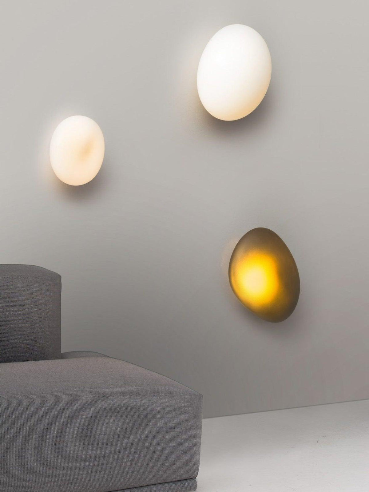 Eirinina aplique de pared con vidrio