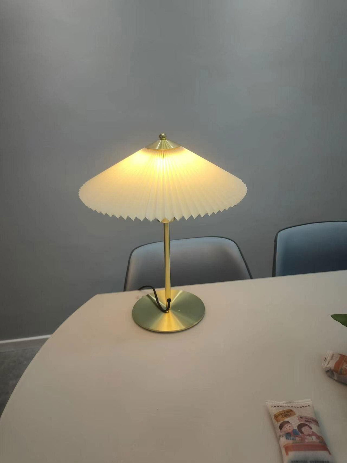 Camirir lámpara de mesa plisada tipo paraguas