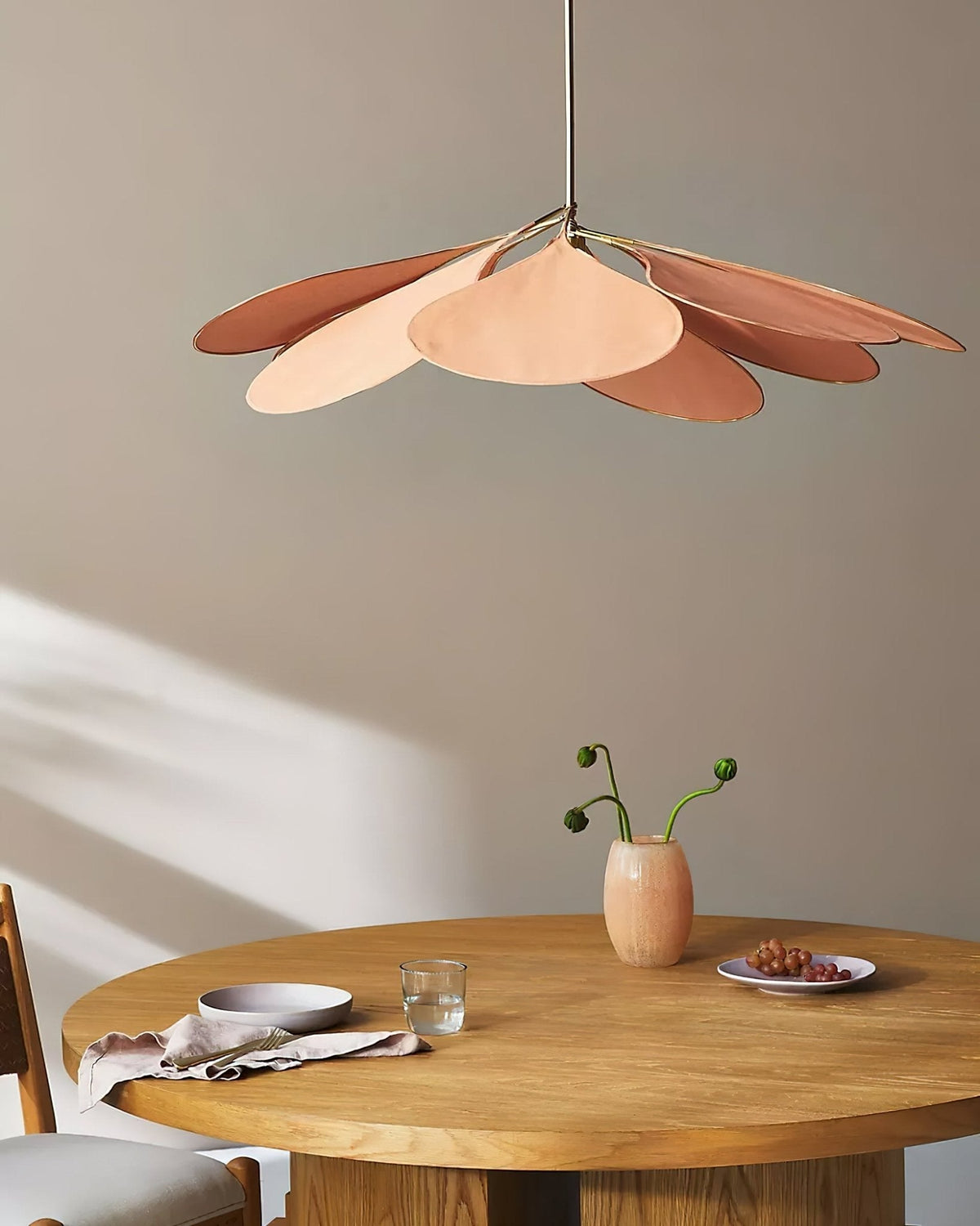 Sothyn lámpara colgante con pantalla floral de tejido