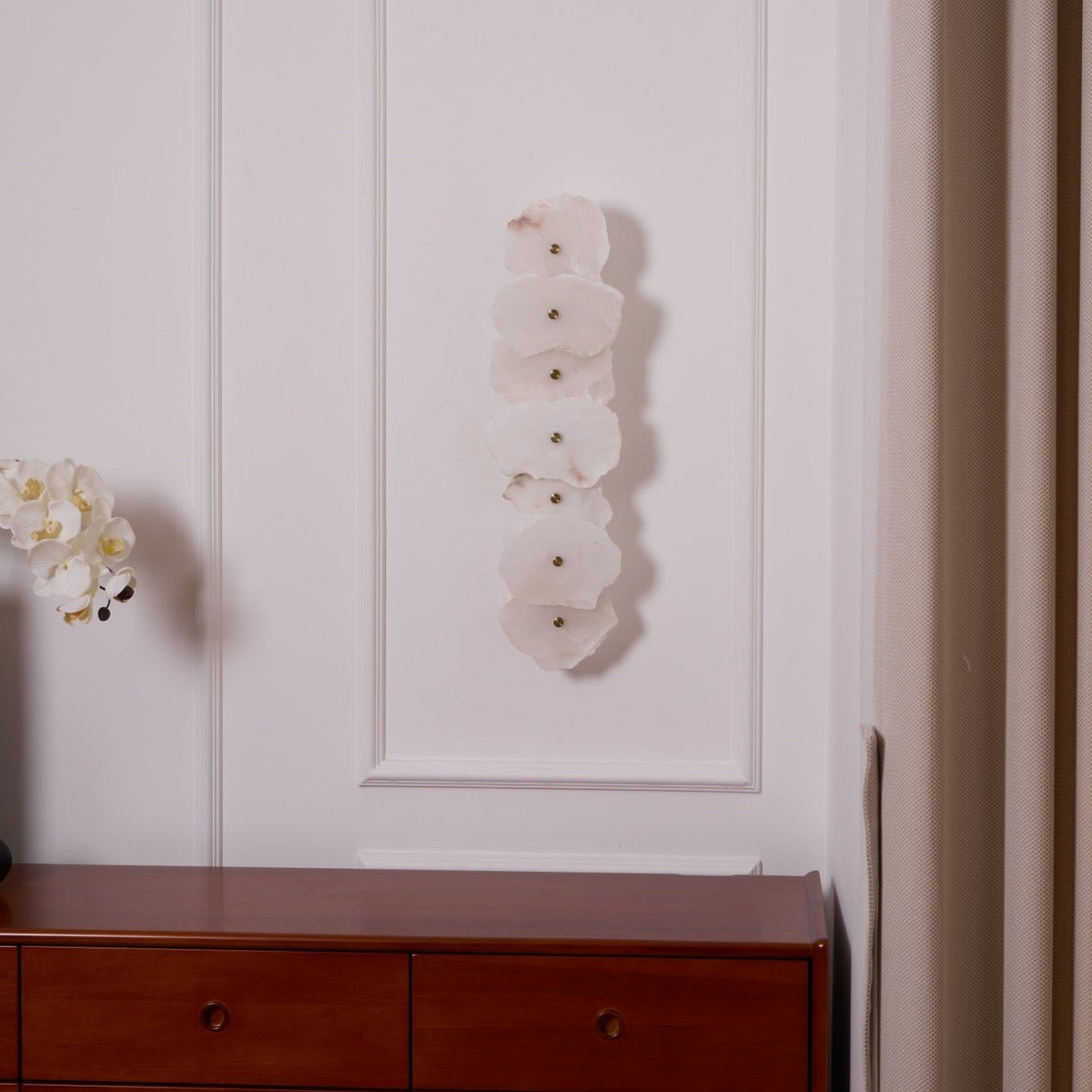 Alaeila aplique de pared Floral Cluster alabastro