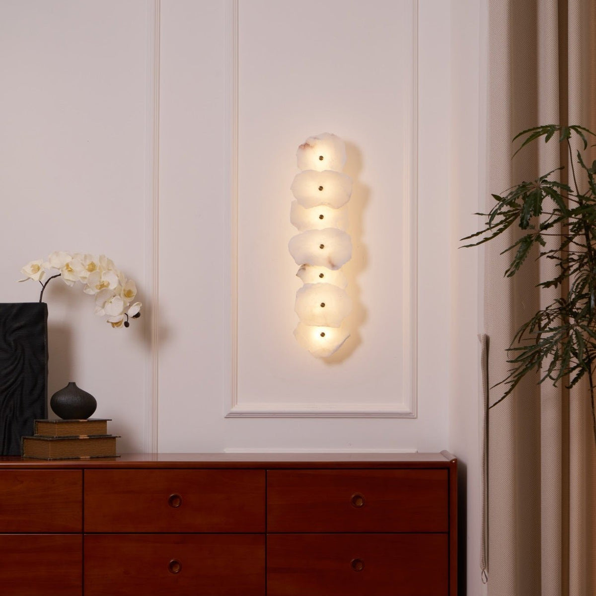 Alaeila aplique de pared Floral Cluster alabastro