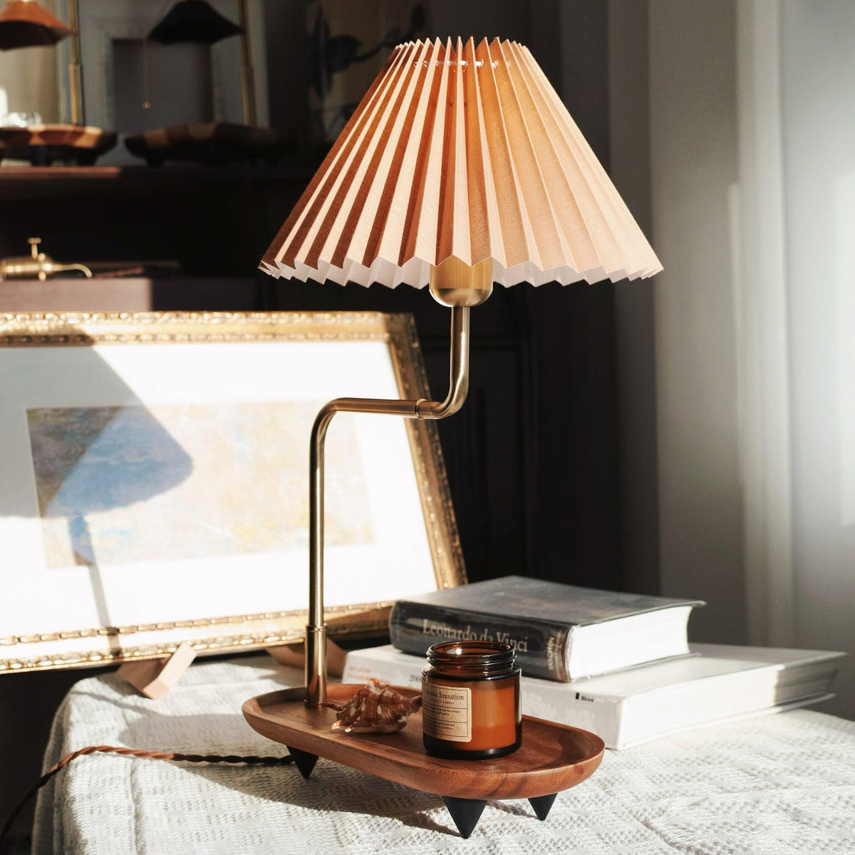 Rinenina lámpara de mesa de madera y tejido vintage