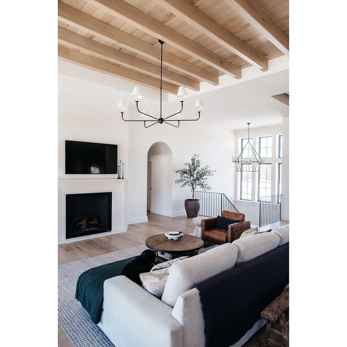 Arthaila Lámpara Araña Tela Industrial Vintage