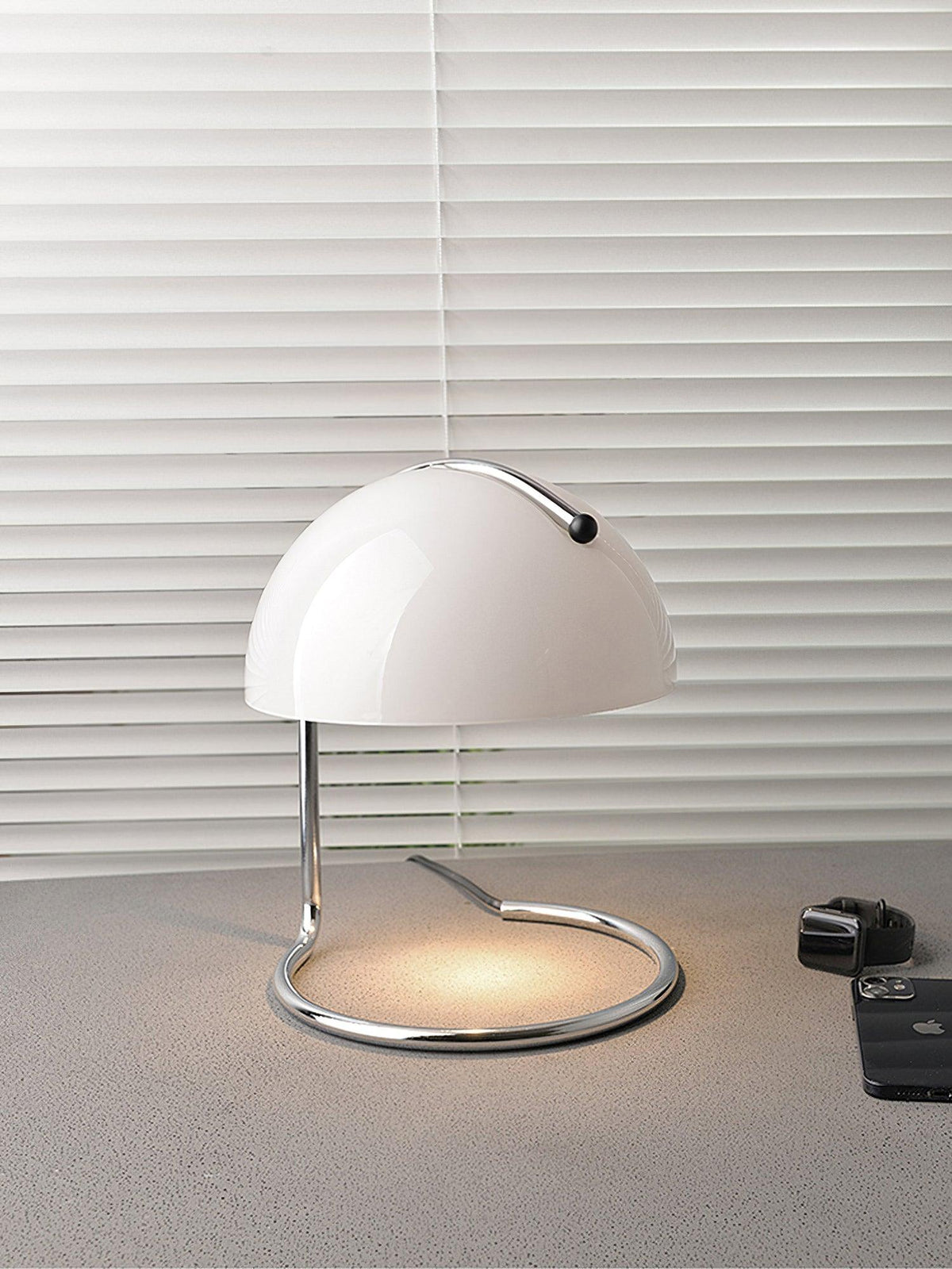 Caelis lámpara de mesa contemporánea