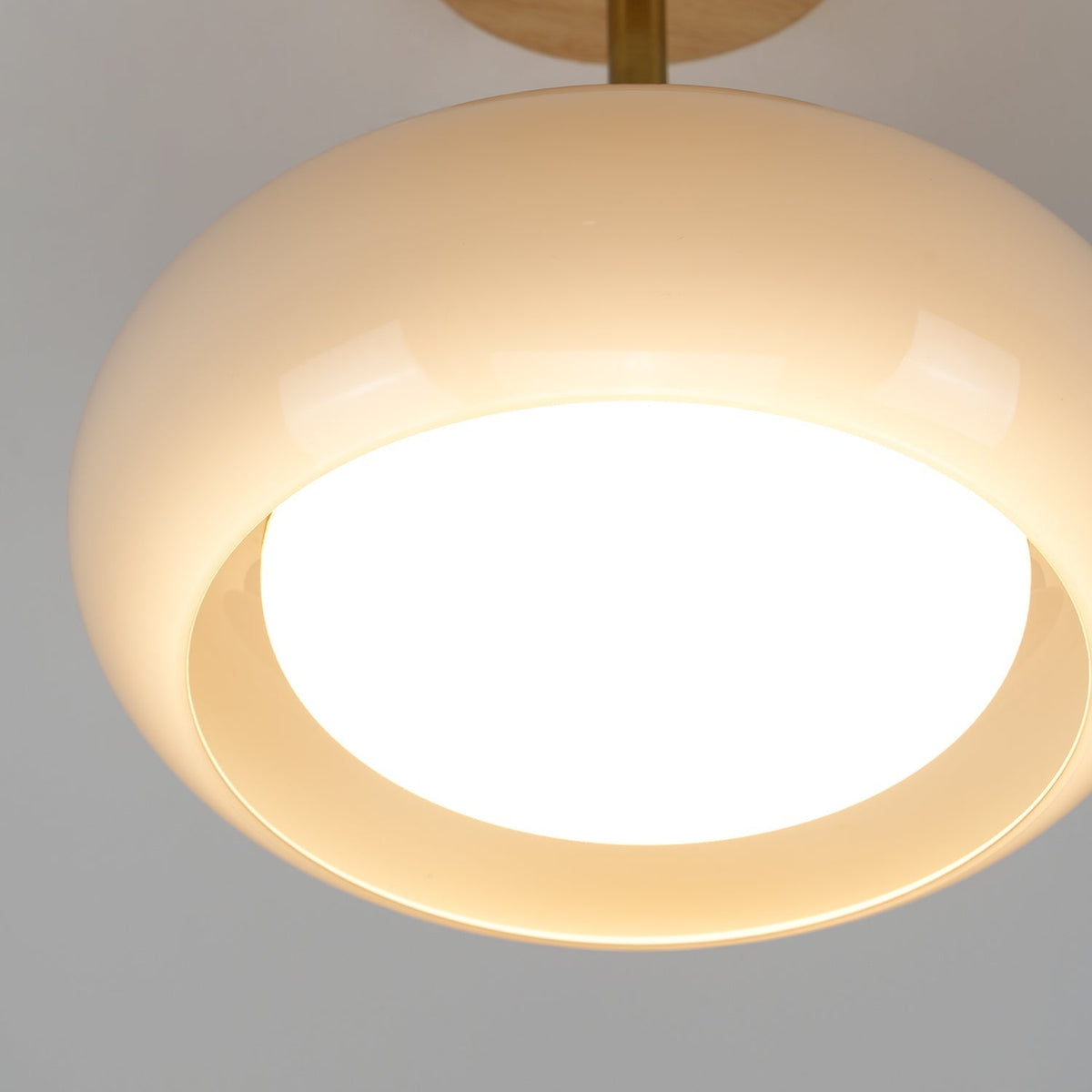 Aldaline lámpara de techo con pantalla de vidrio y madera color natural y naranja