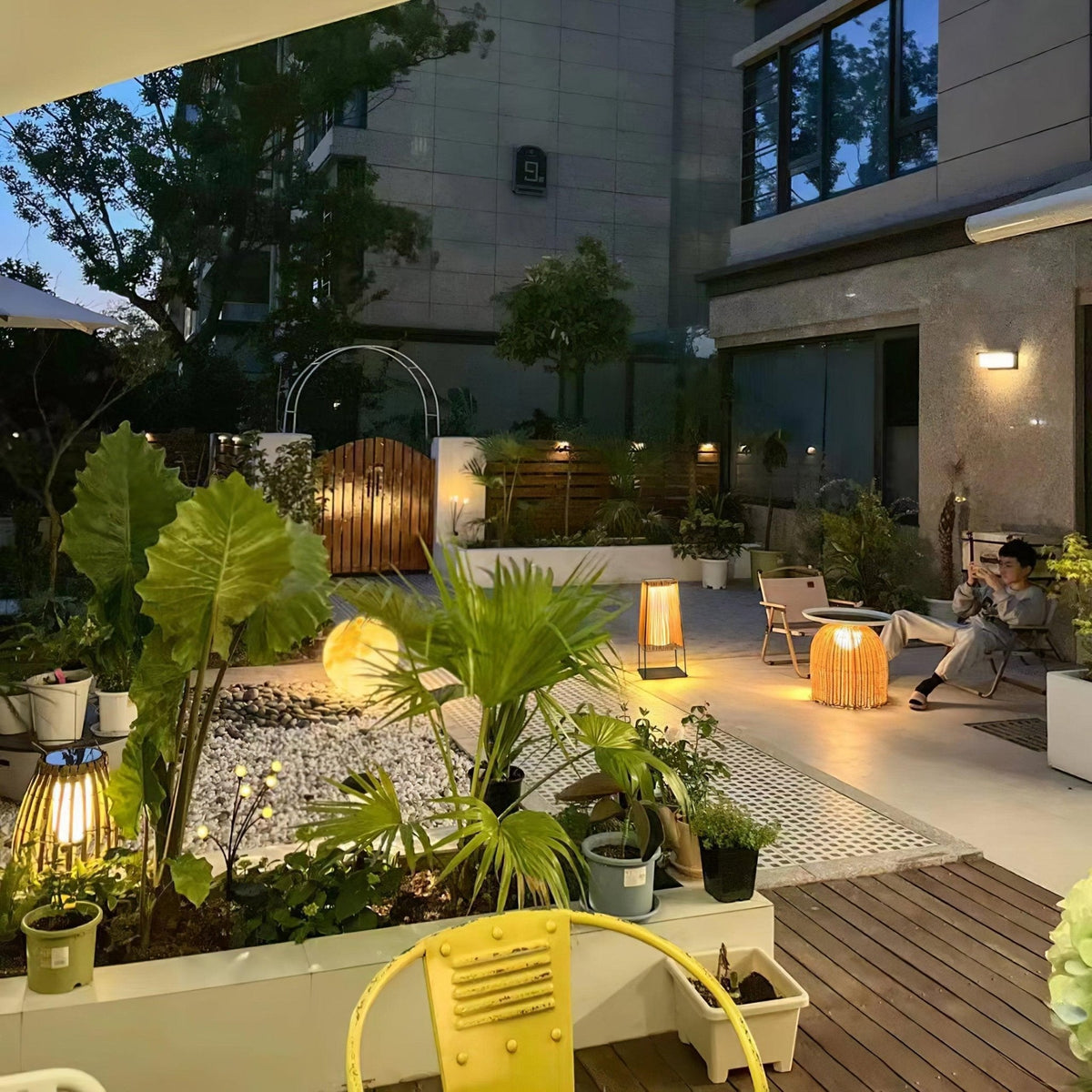 Aru luminaria exterior moderna