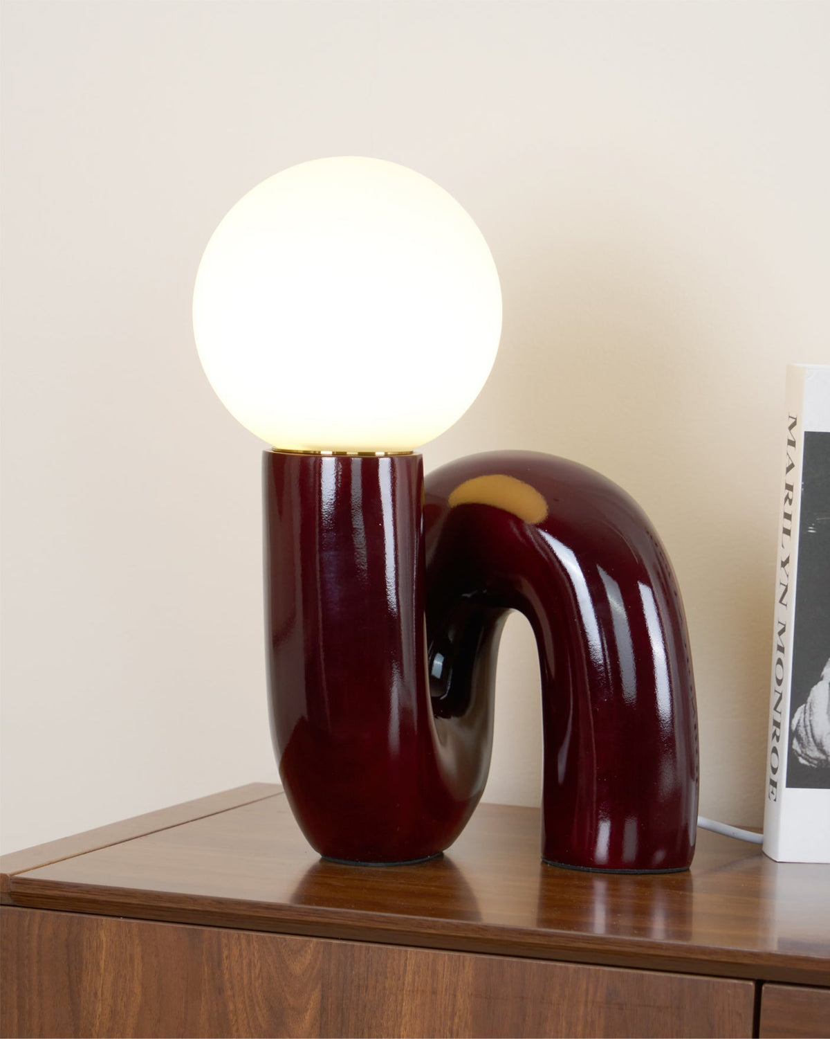 Soreeon lámpara de mesa de estilo lúdico N Shape todo en blanco