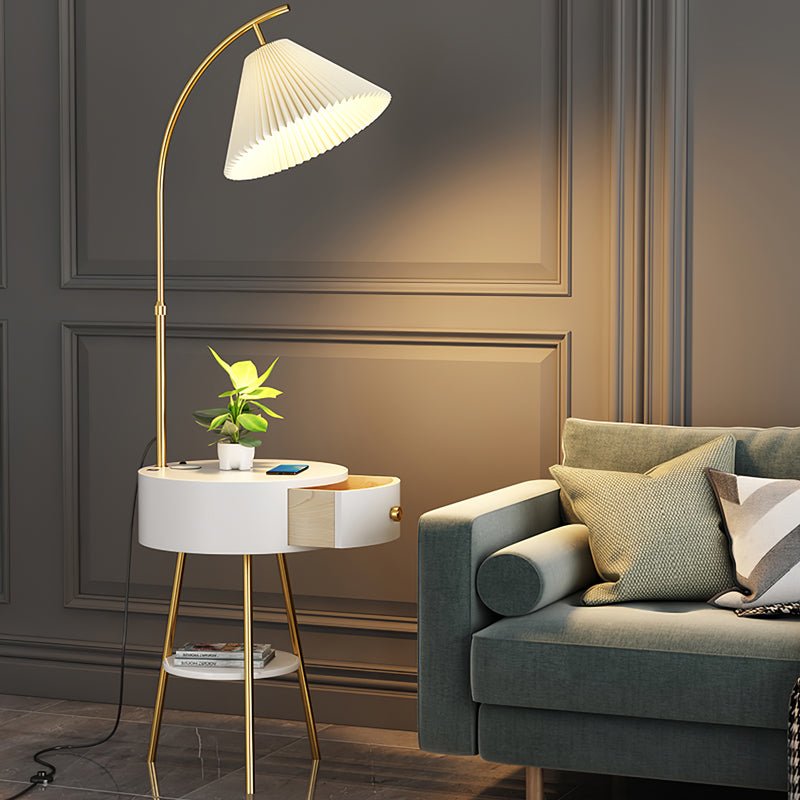 Arcora plisada Arc Floor Light
