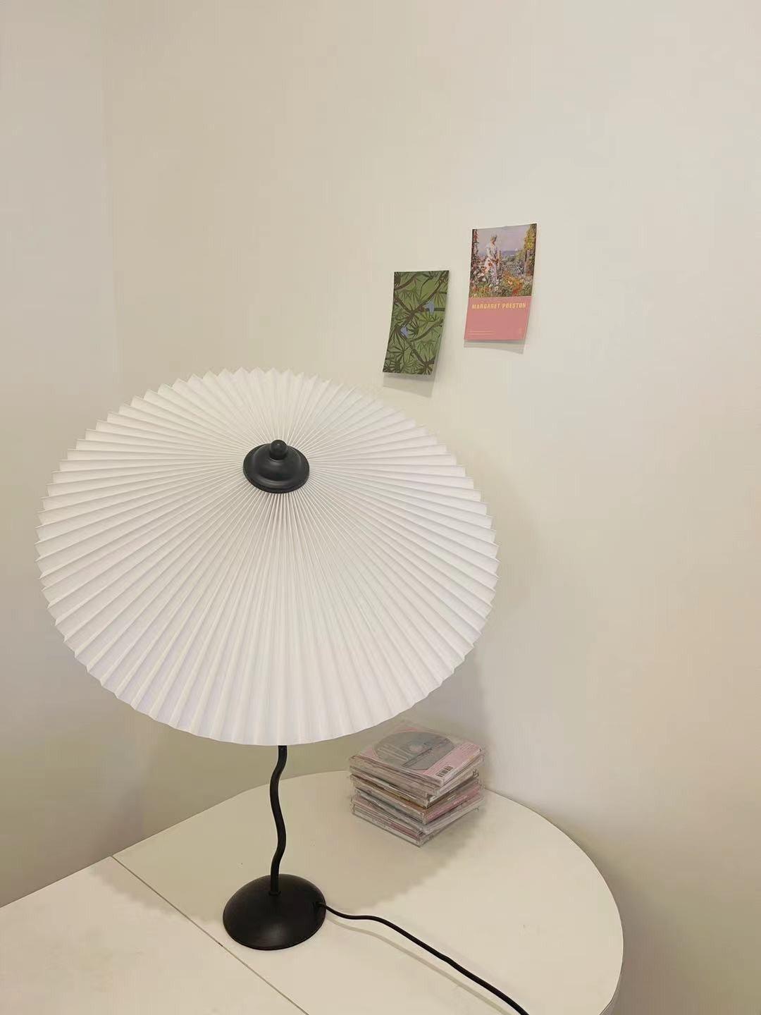 Krenis lámpara de mesa artística de tejido