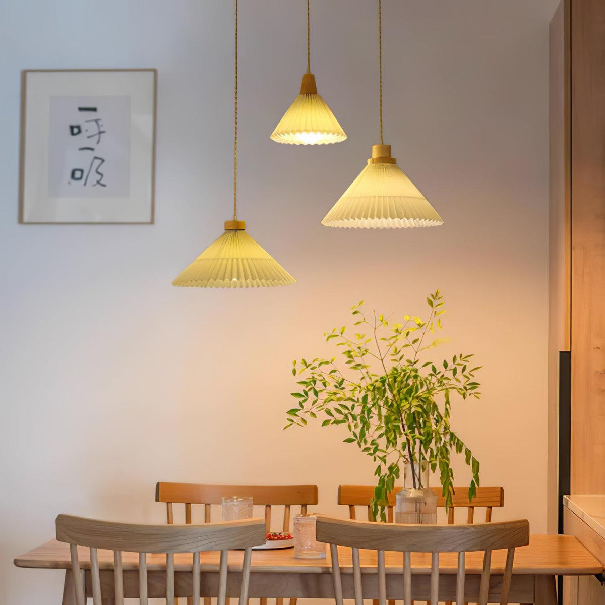Rinisora lámpara colgante moderna de madera