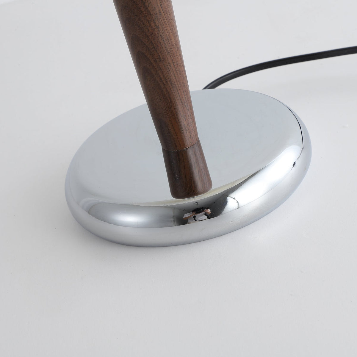 Aiden lámpara de mesa moderna de madera