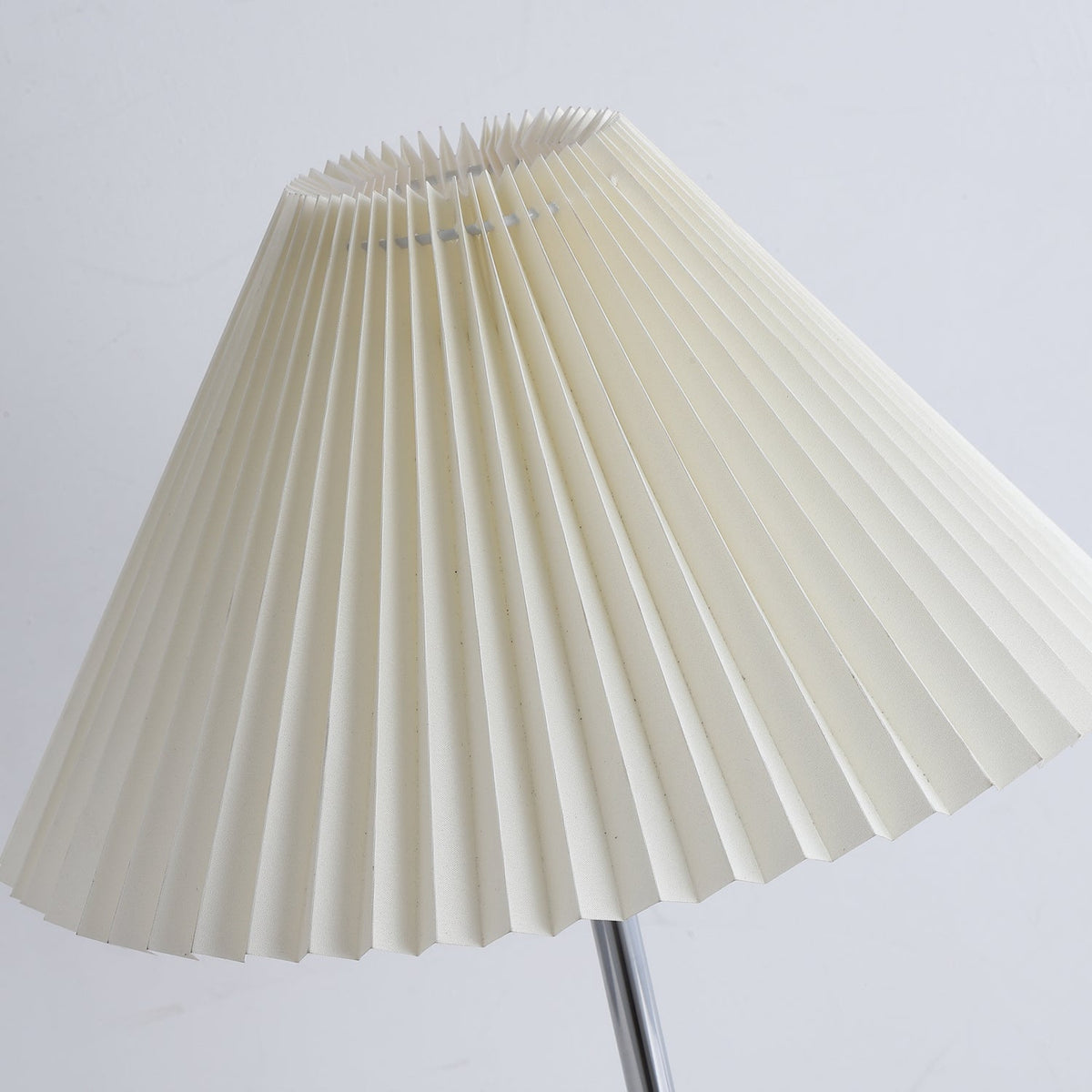 Aiden lámpara de mesa moderna de madera