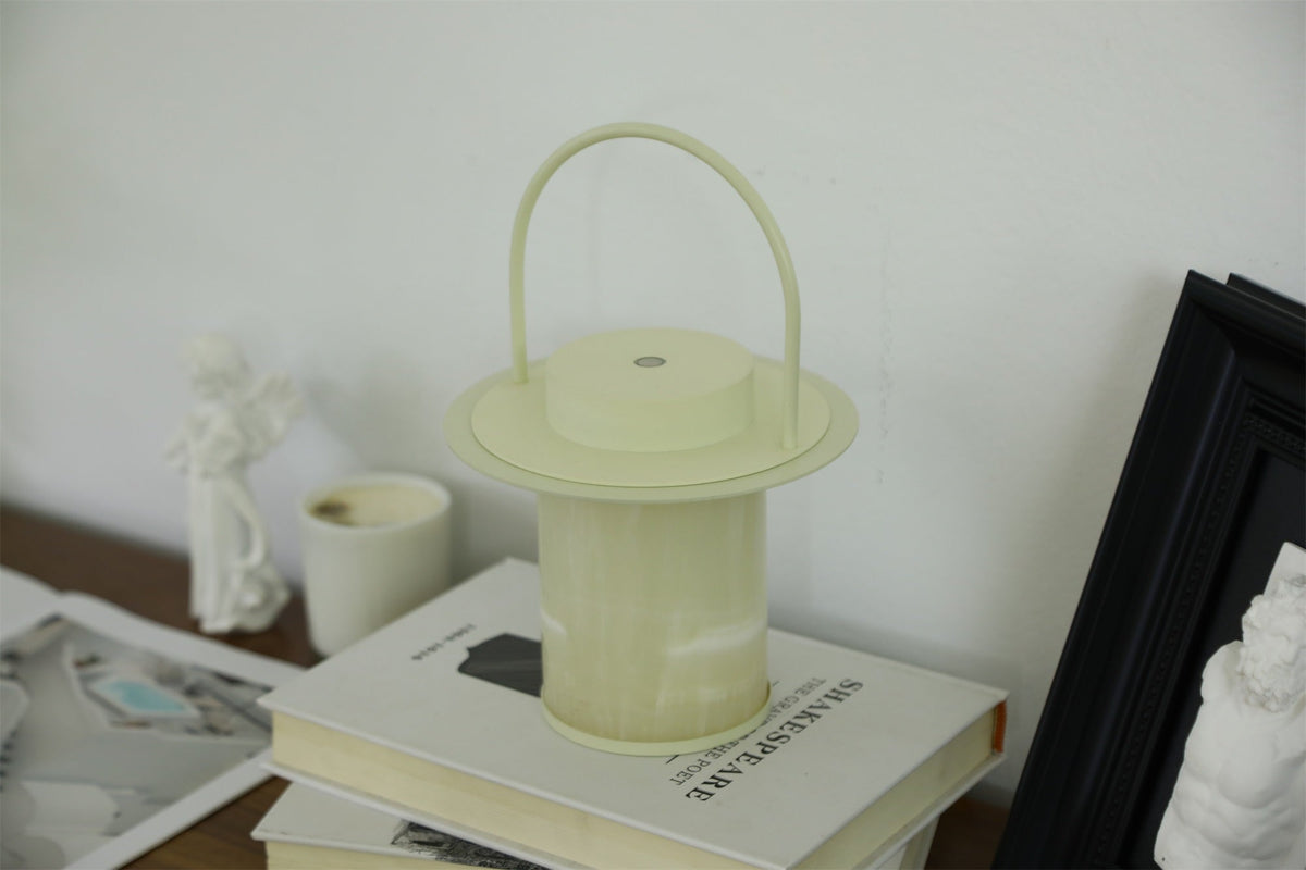Pod lámpara de mesa portátil recargable con pantalla de alabastro