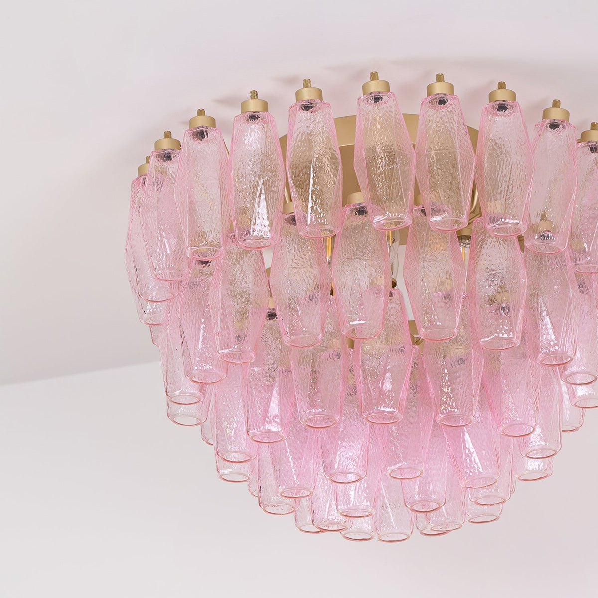 Celelaya lámpara de techo Poliedri en capas de vidrio Murano rosa