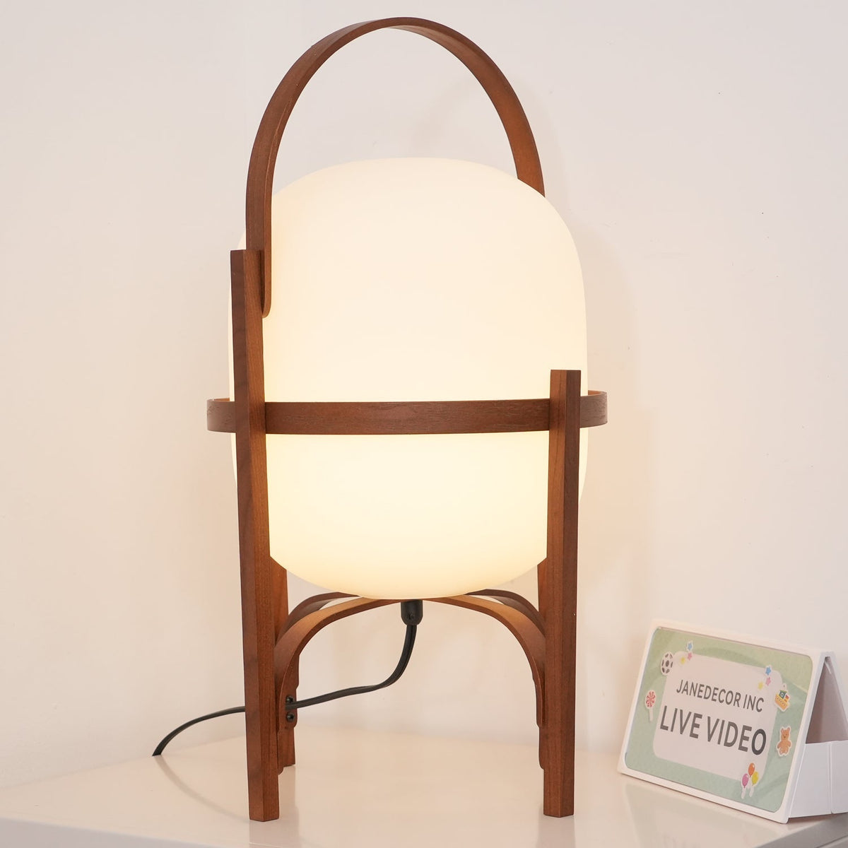 Lethra lámpara de mesa de madera y vidrio