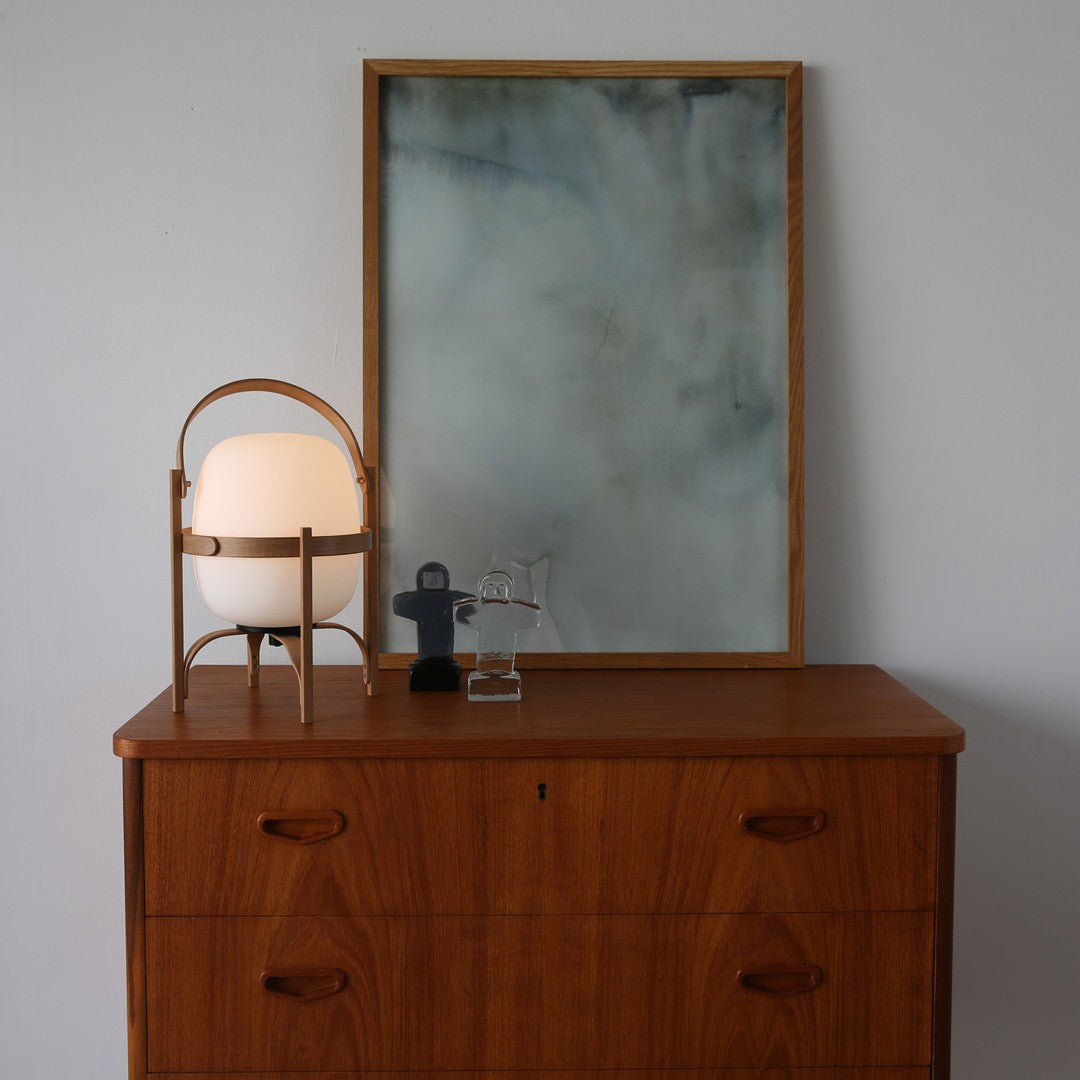 Lethra lámpara de mesa de madera y vidrio