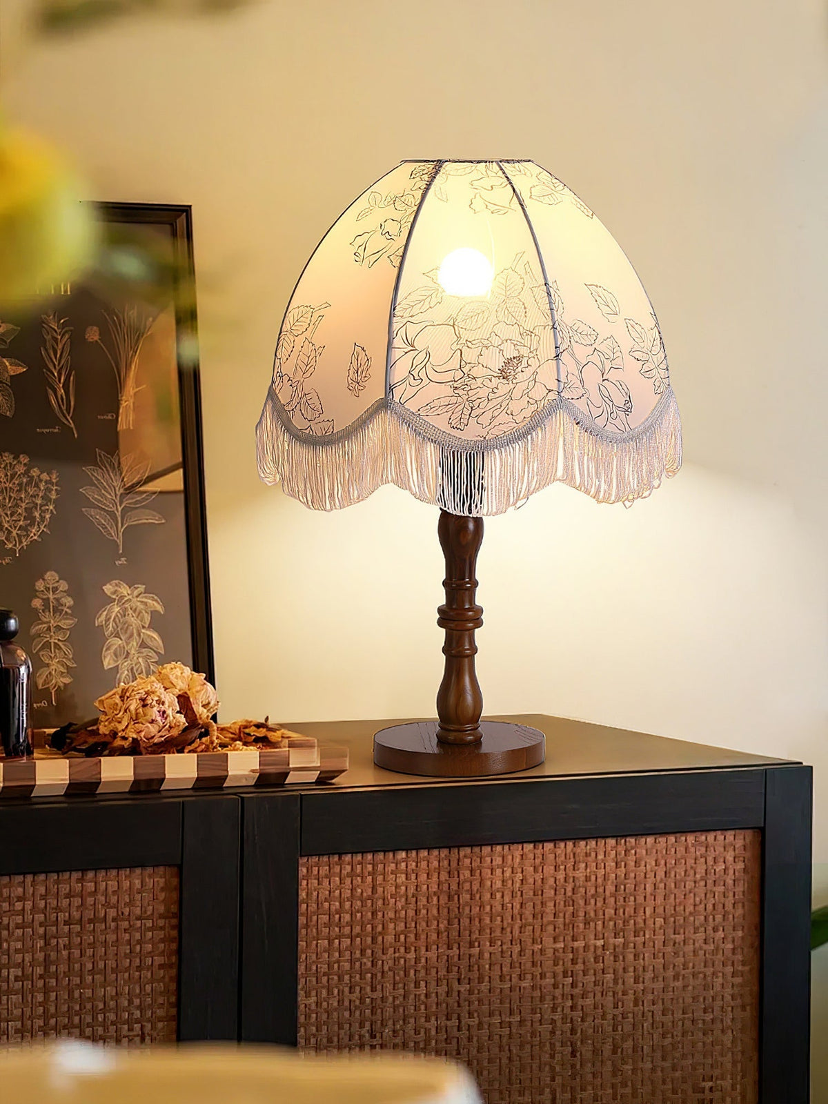 Orlyn lámpara de mesa elegante de madera y tejido