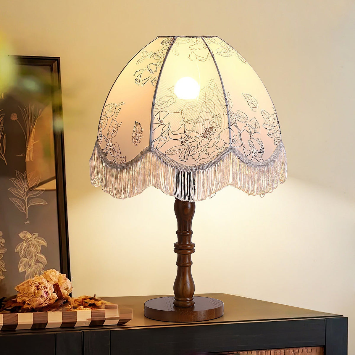 Orlyn lámpara de mesa elegante de madera y tejido