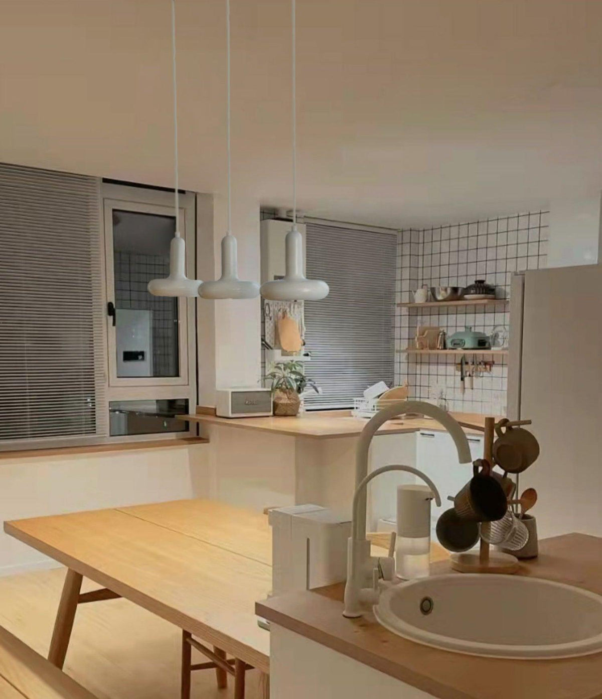 Lunaren lámpara colgante Cozy de estilo clásico Cream