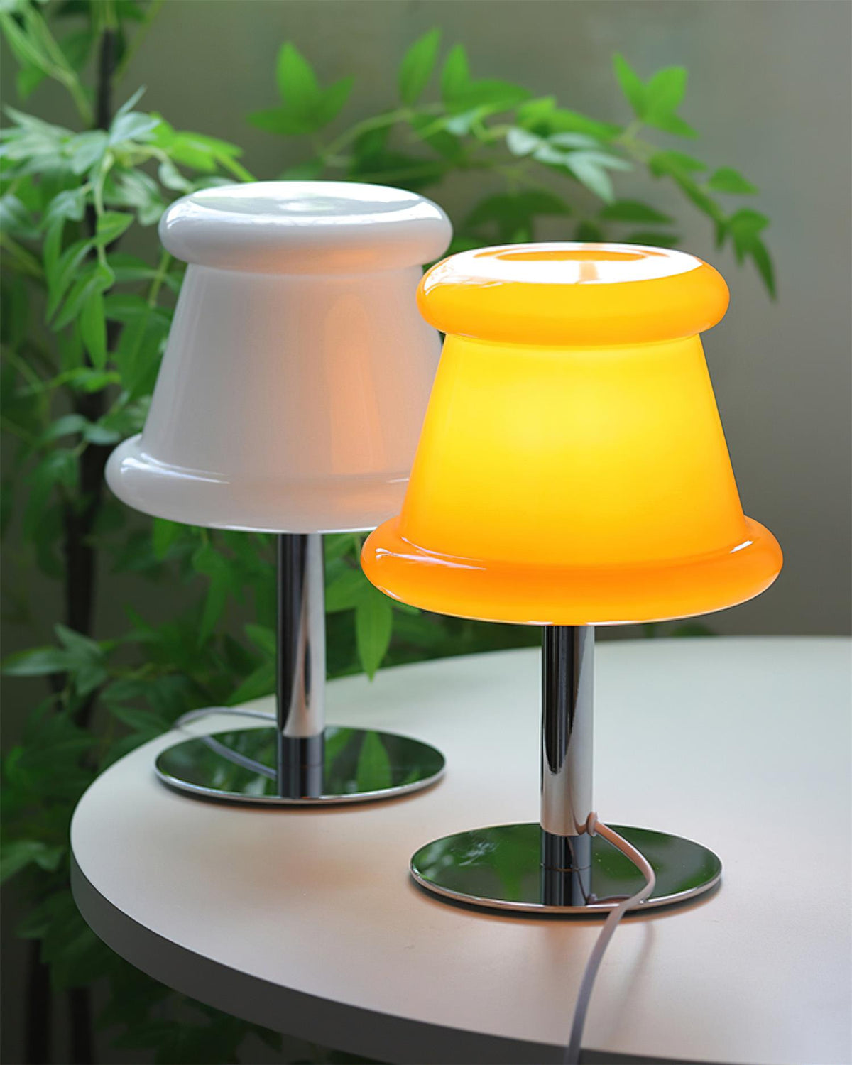 Amber lámpara de mesa