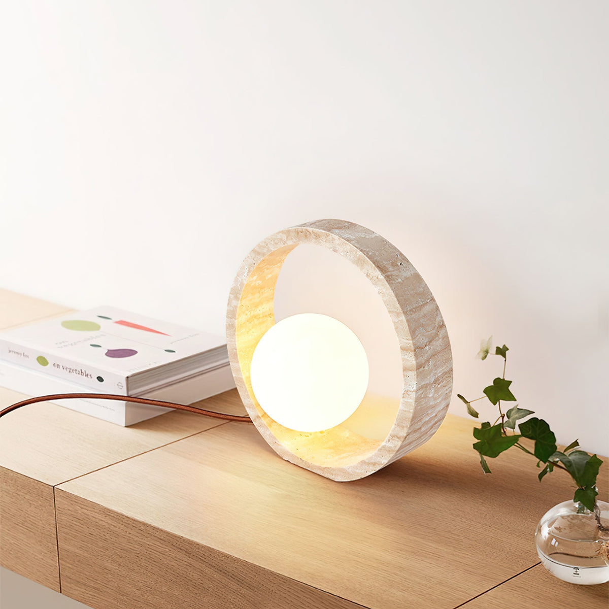Orzore lámpara de mesa circular de travertino