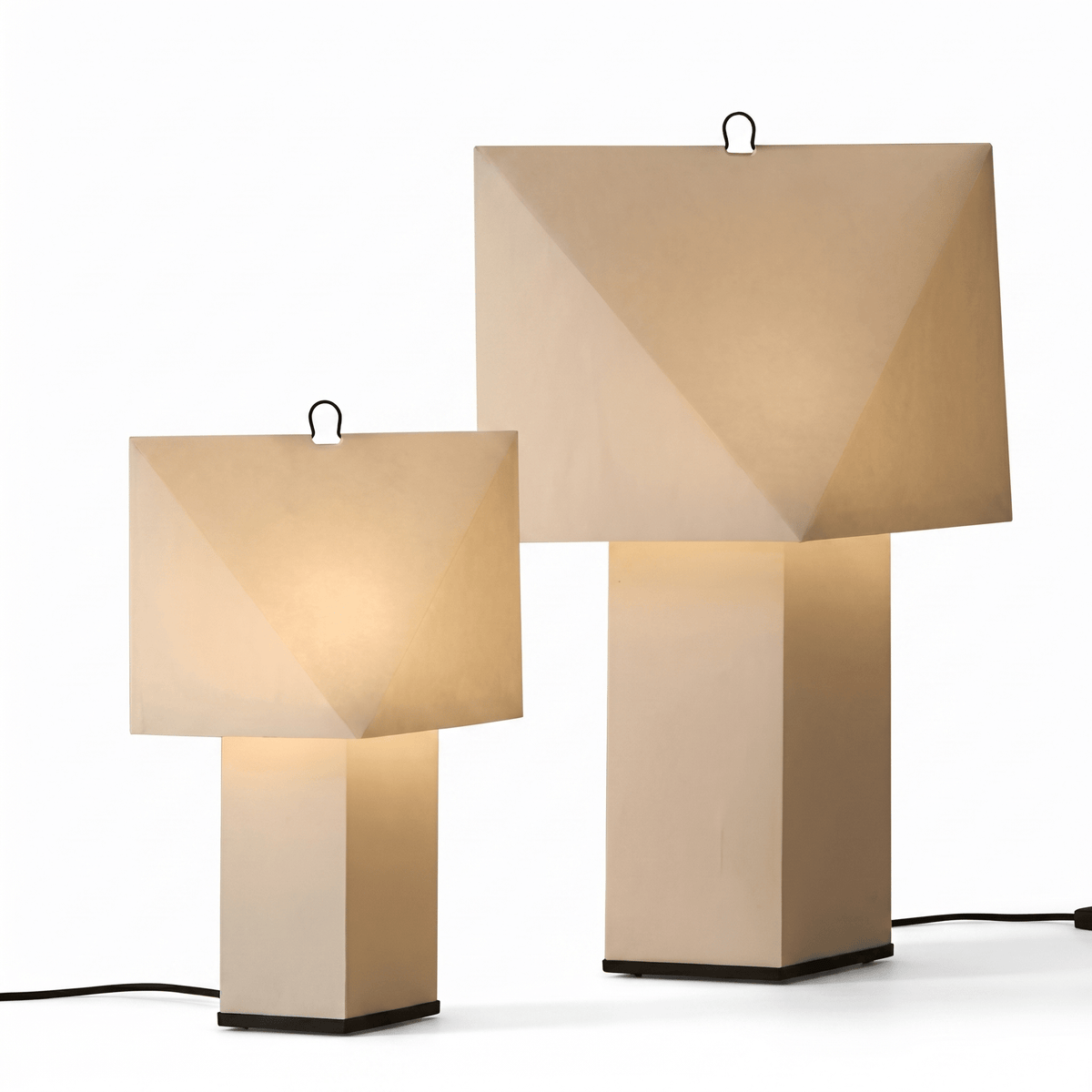 Mireval lámpara de mesa con pantalla de papel