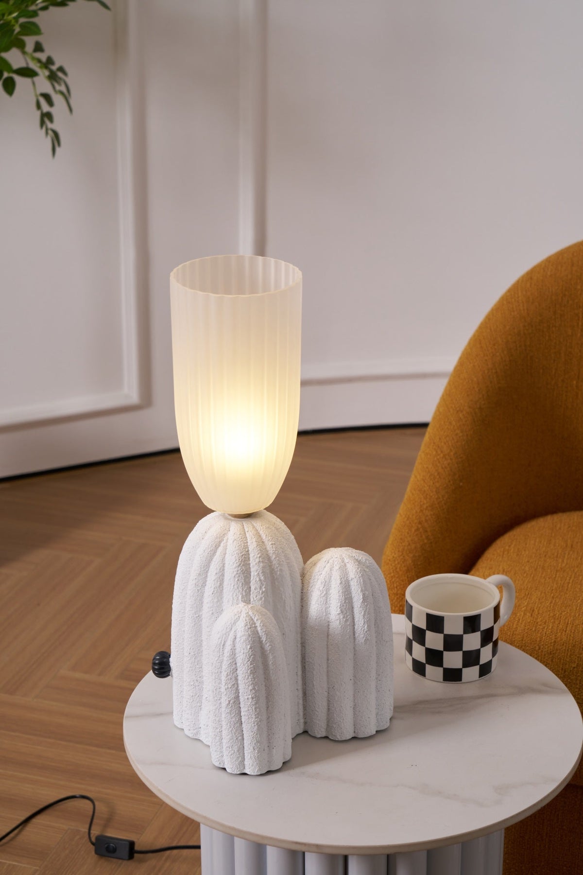 Soreny lámpara de mesa artística de resina