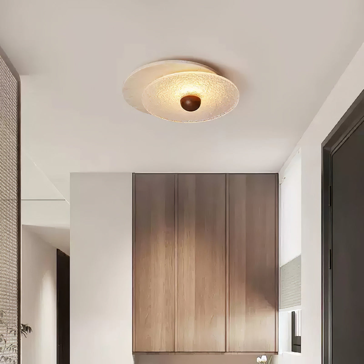 Keth Circular aplique de pared / lámpara de techo de travertino