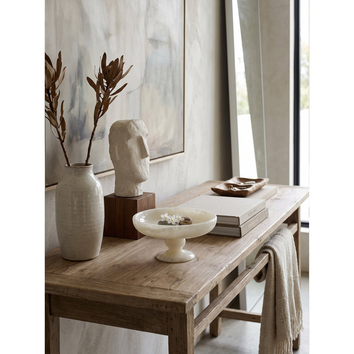 Henswick Cuenco de ónix blanco con pedestal