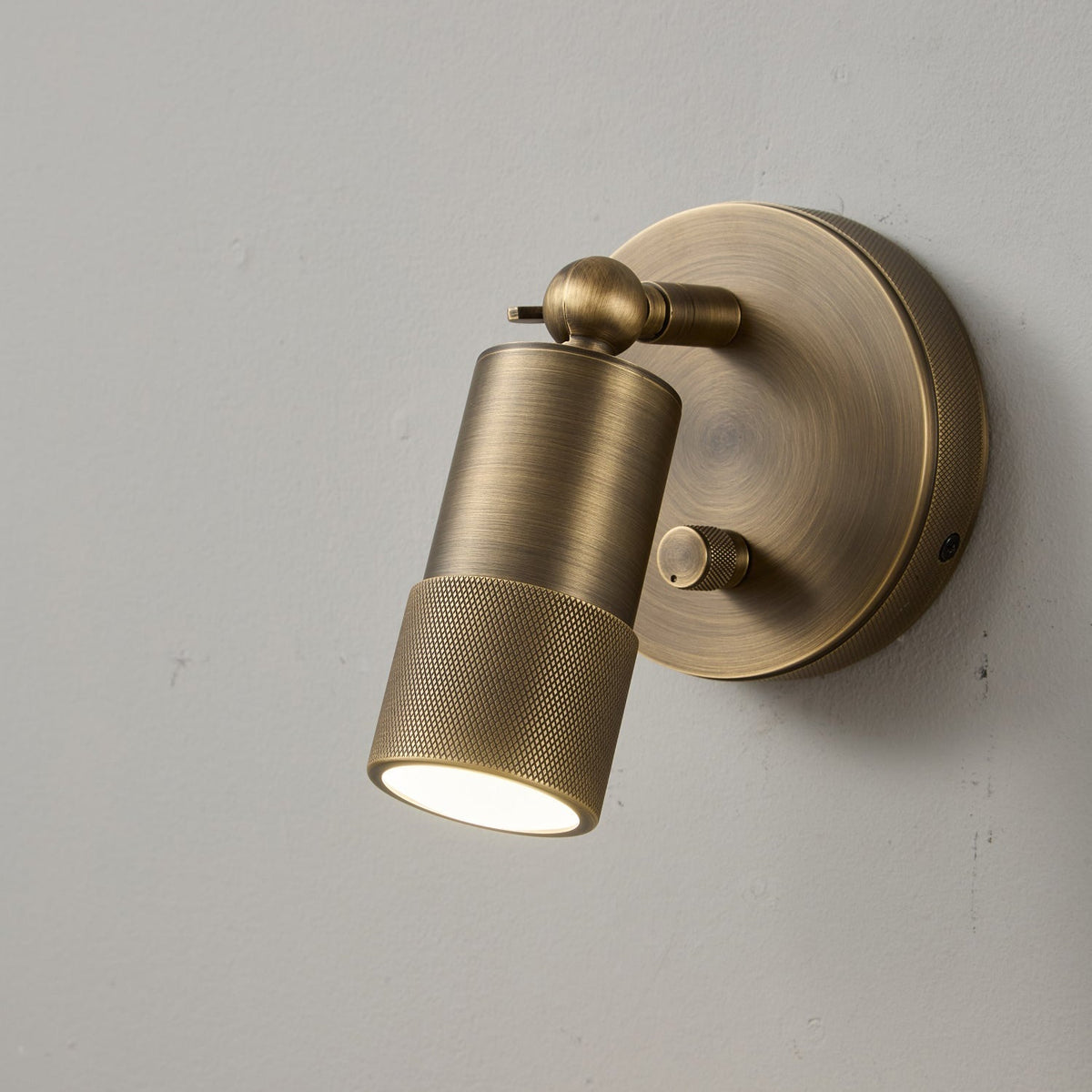 Tobin aplique de pared