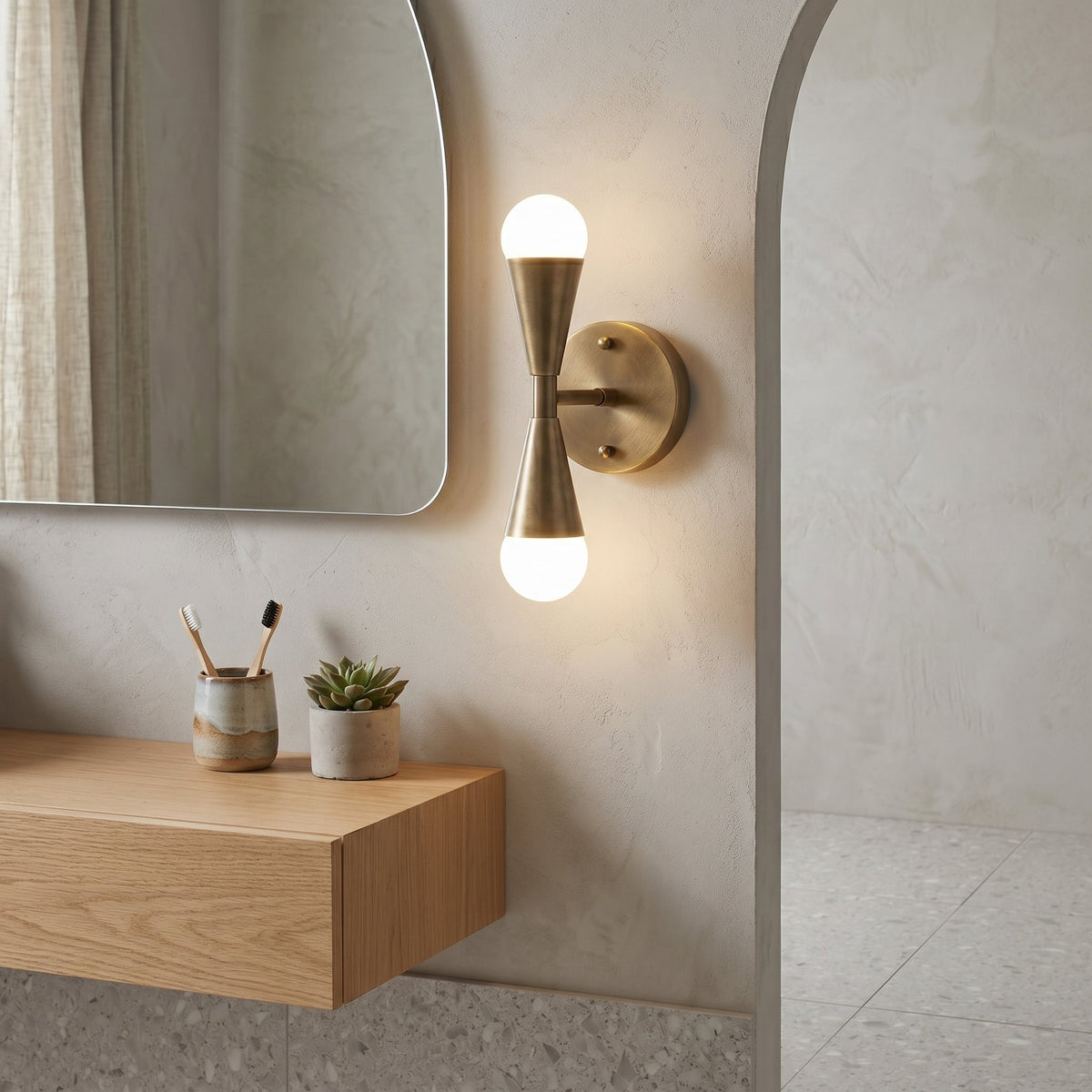 Karma aplique de pared doble en latón