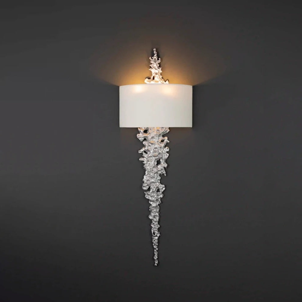 Nocthar aplique de pared en latón