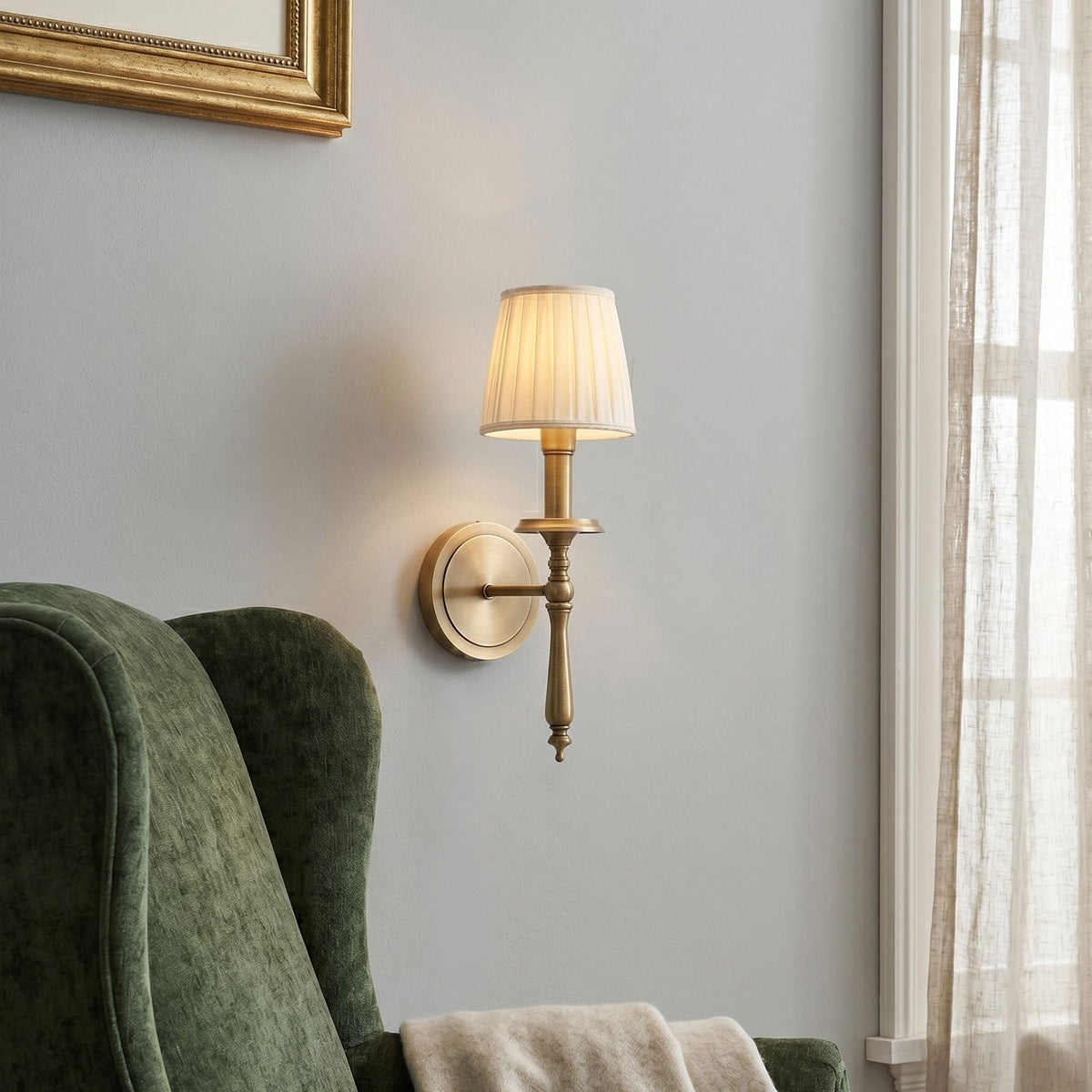 Oriisine aplique de pared de latón