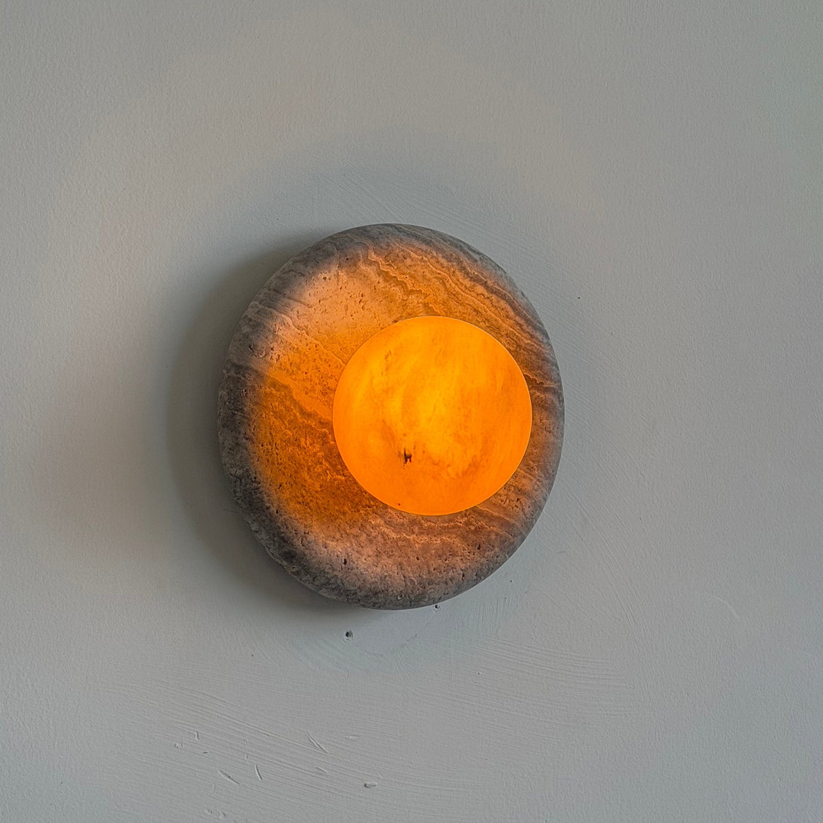 Avenoeria aplique de pared