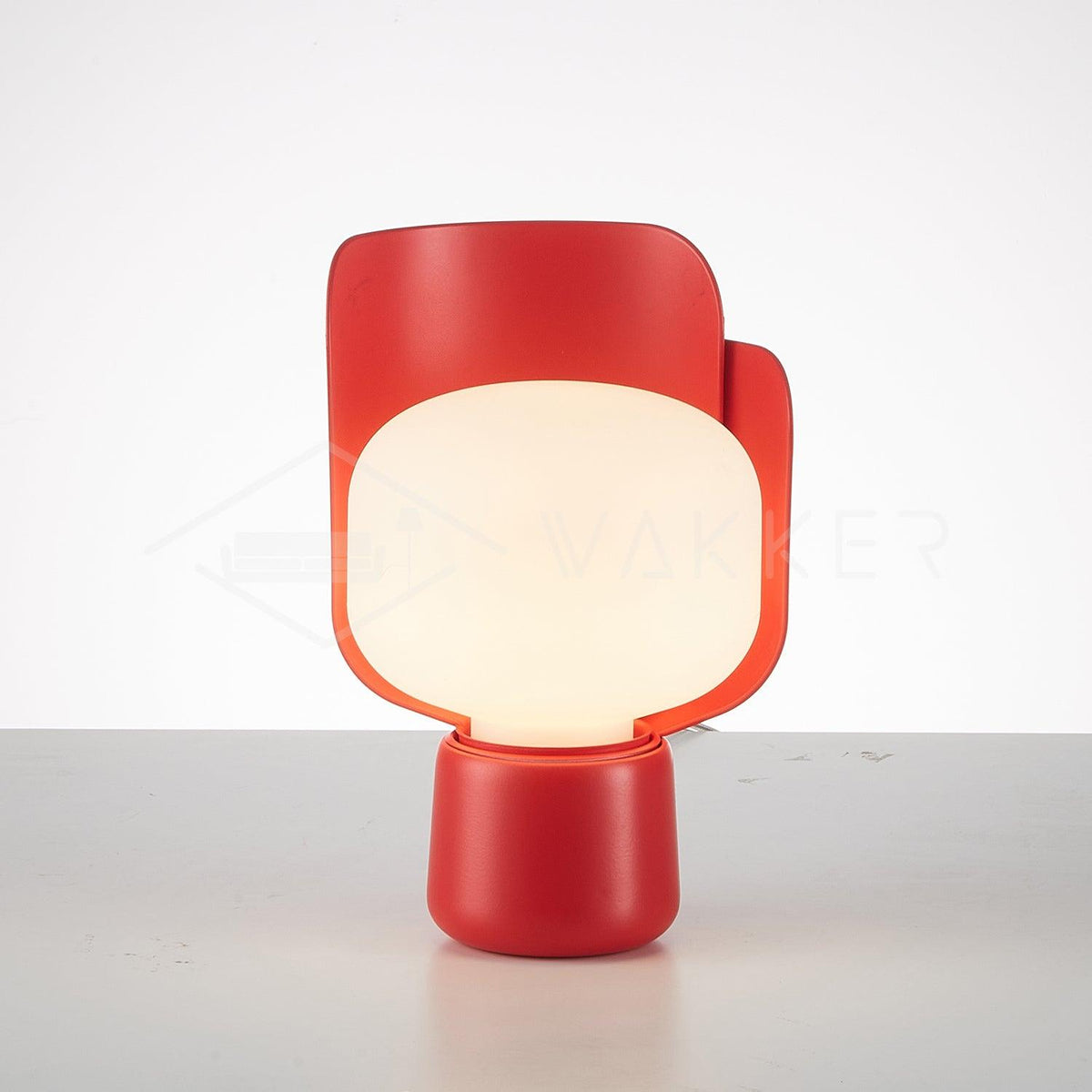 Zuri lámpara de mesa minimalista de plástico