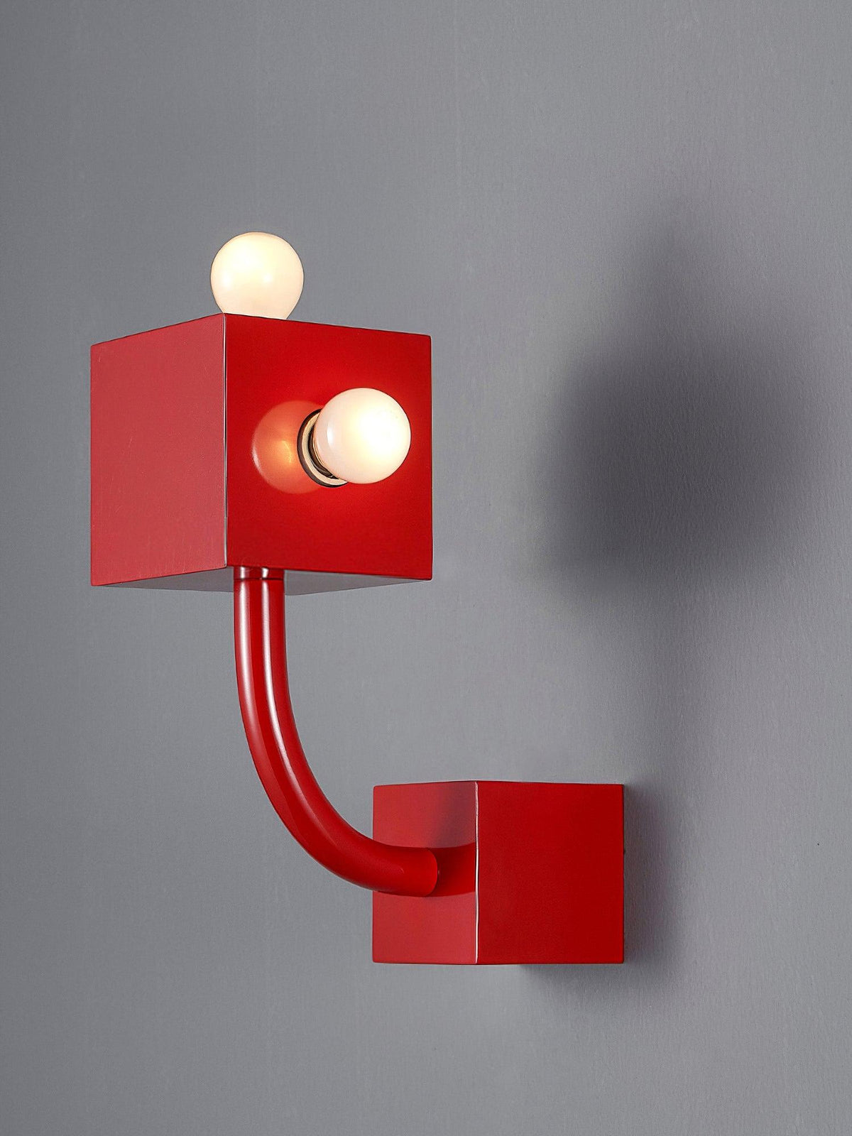 Brenna aplique de pared individual Creatividad Cubo rojo