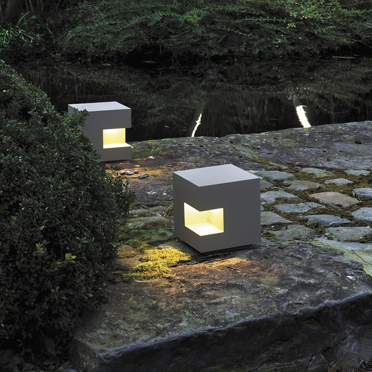 Aki luminaria exterior moderna de acrílico