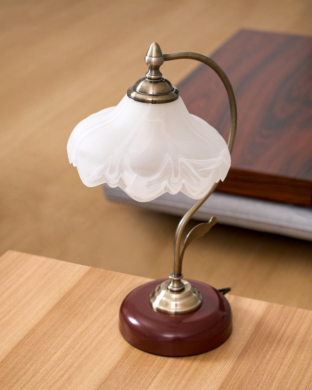 Velivise lámpara de mesa Flower