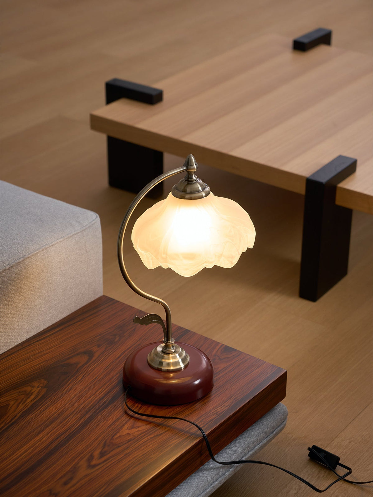 Velivise lámpara de mesa Flower