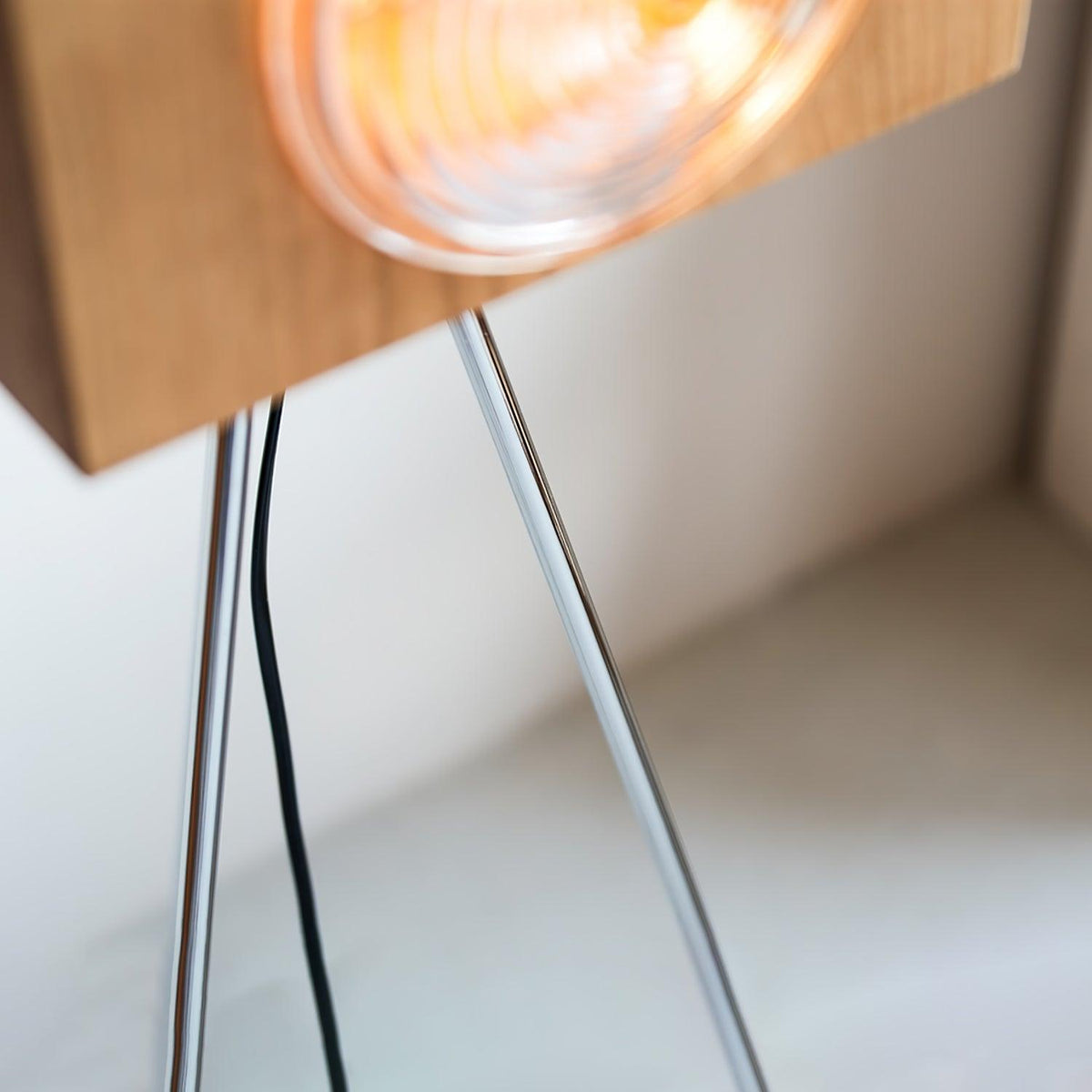 Vesoren lámpara de pie de madera de cerezo