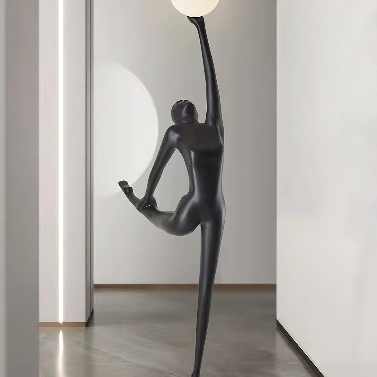 Lyrielle lámpara de pie Ballerina negra