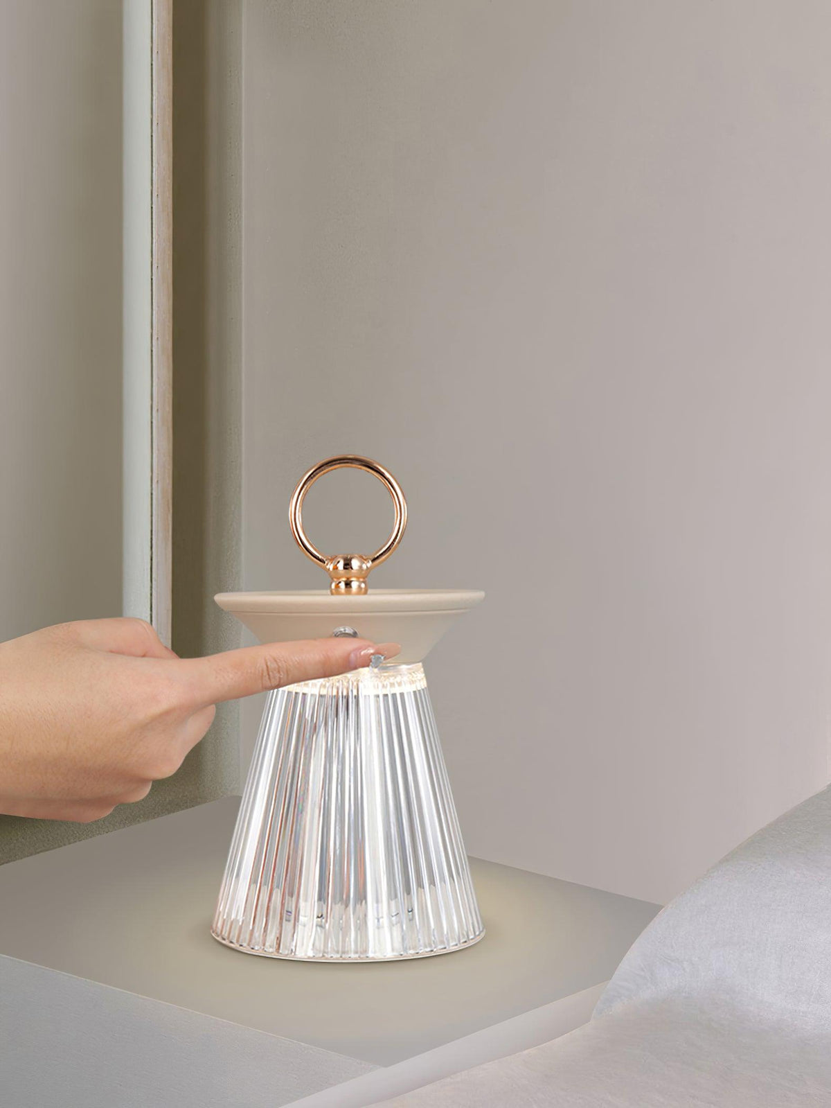 Auran lámpara de mesa moderna opaca