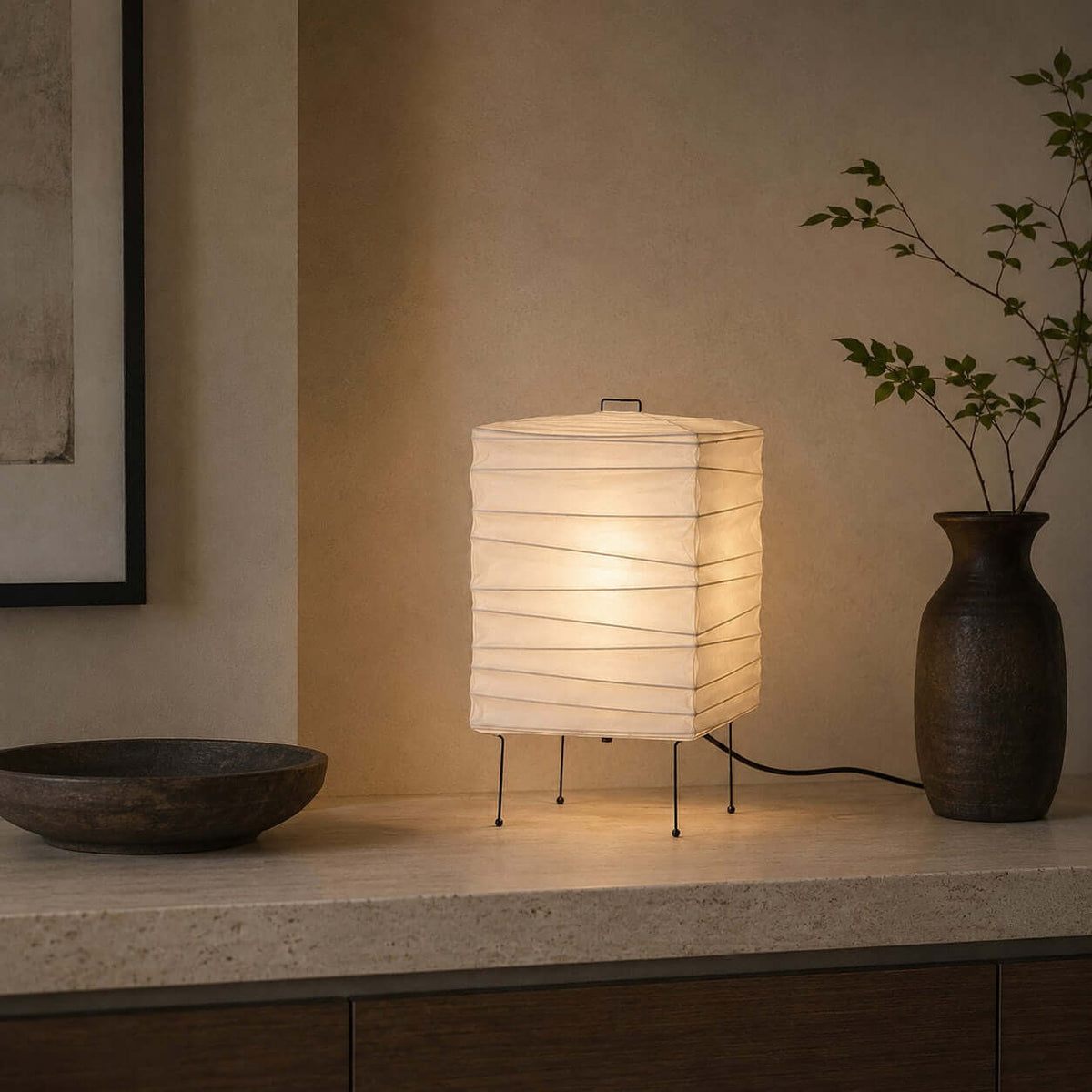 Ribbed lámpara de mesa con pantalla de papel