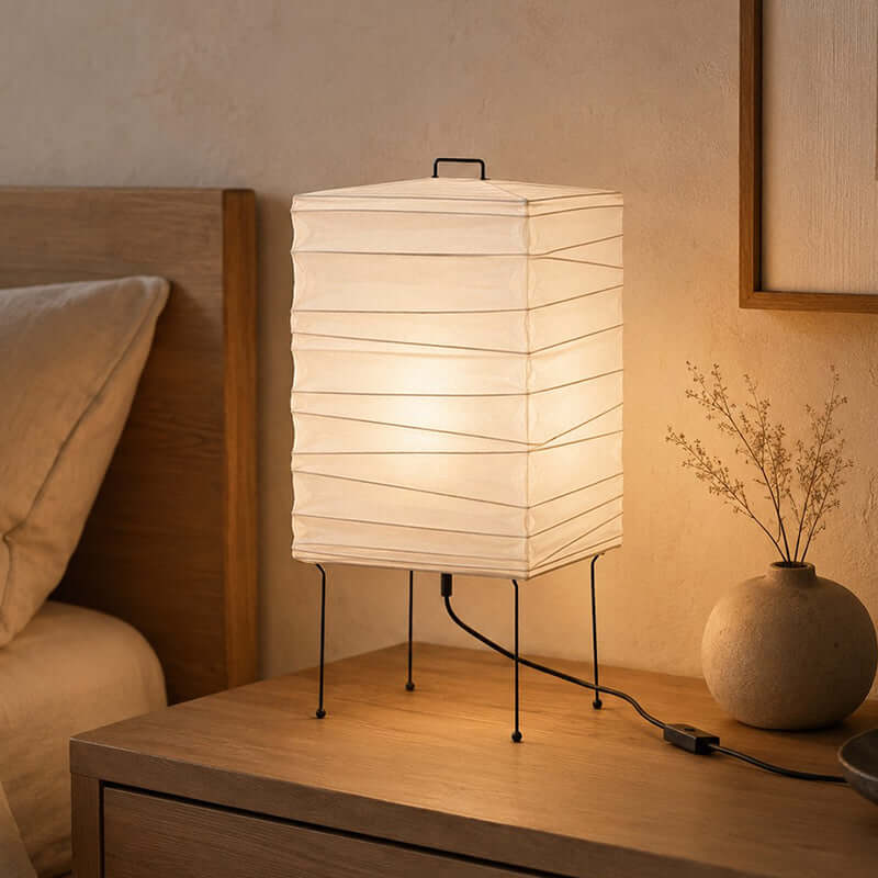 Ribbed lámpara de mesa con pantalla de papel