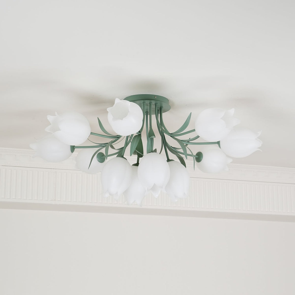 Ivory lámpara de techo flor de lirio con base verde