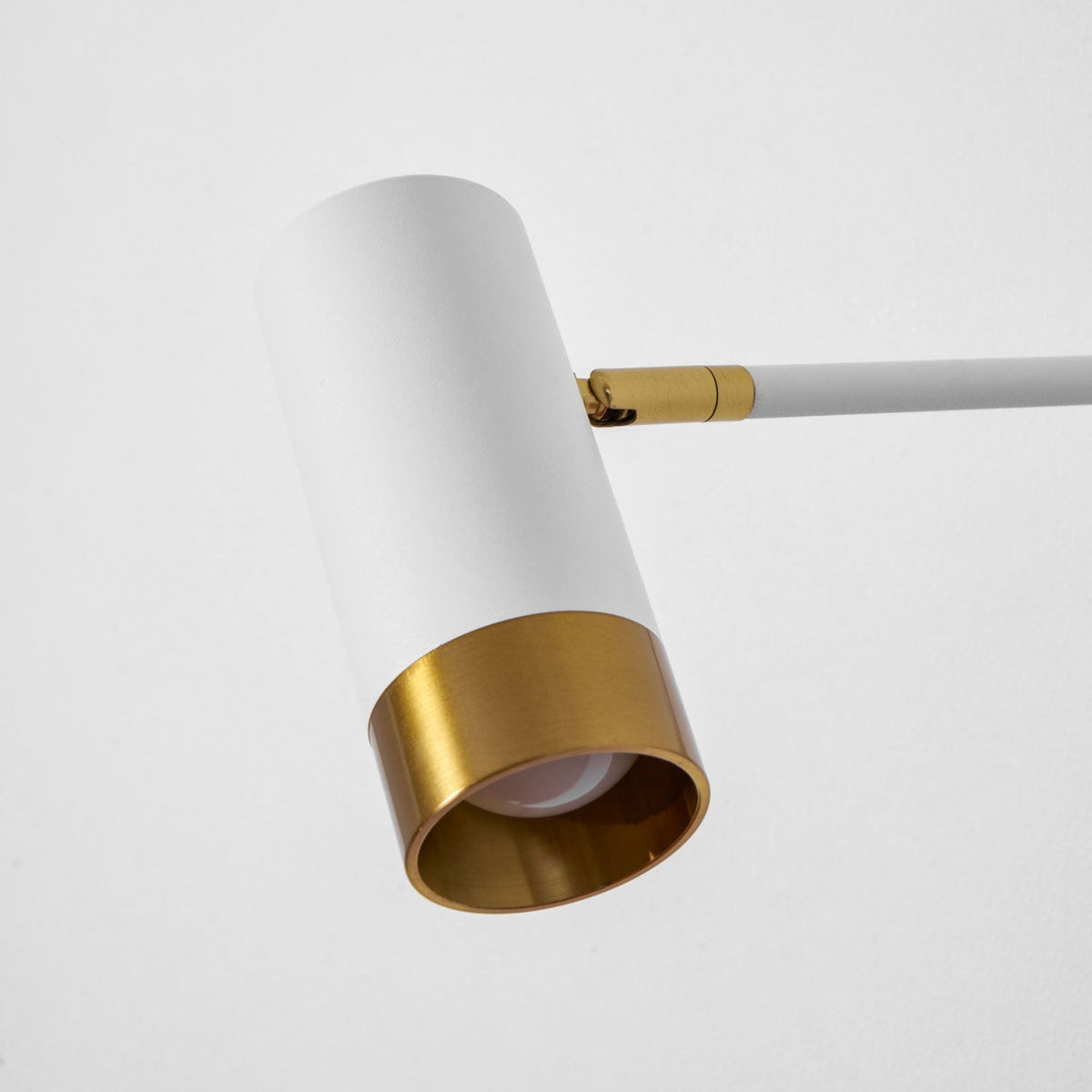 Seloelia aplique de pared Ridge Arm con enchufe enchufable